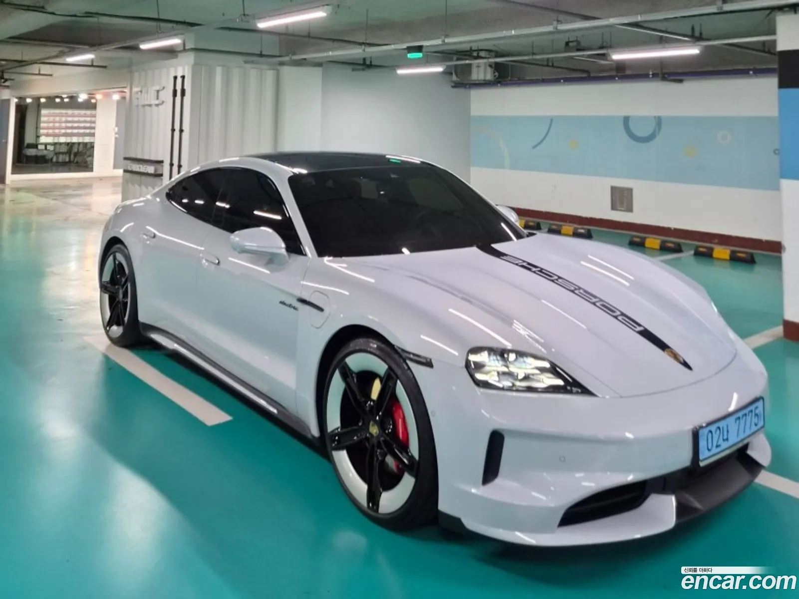 Porsche Taycan 2026 — 6