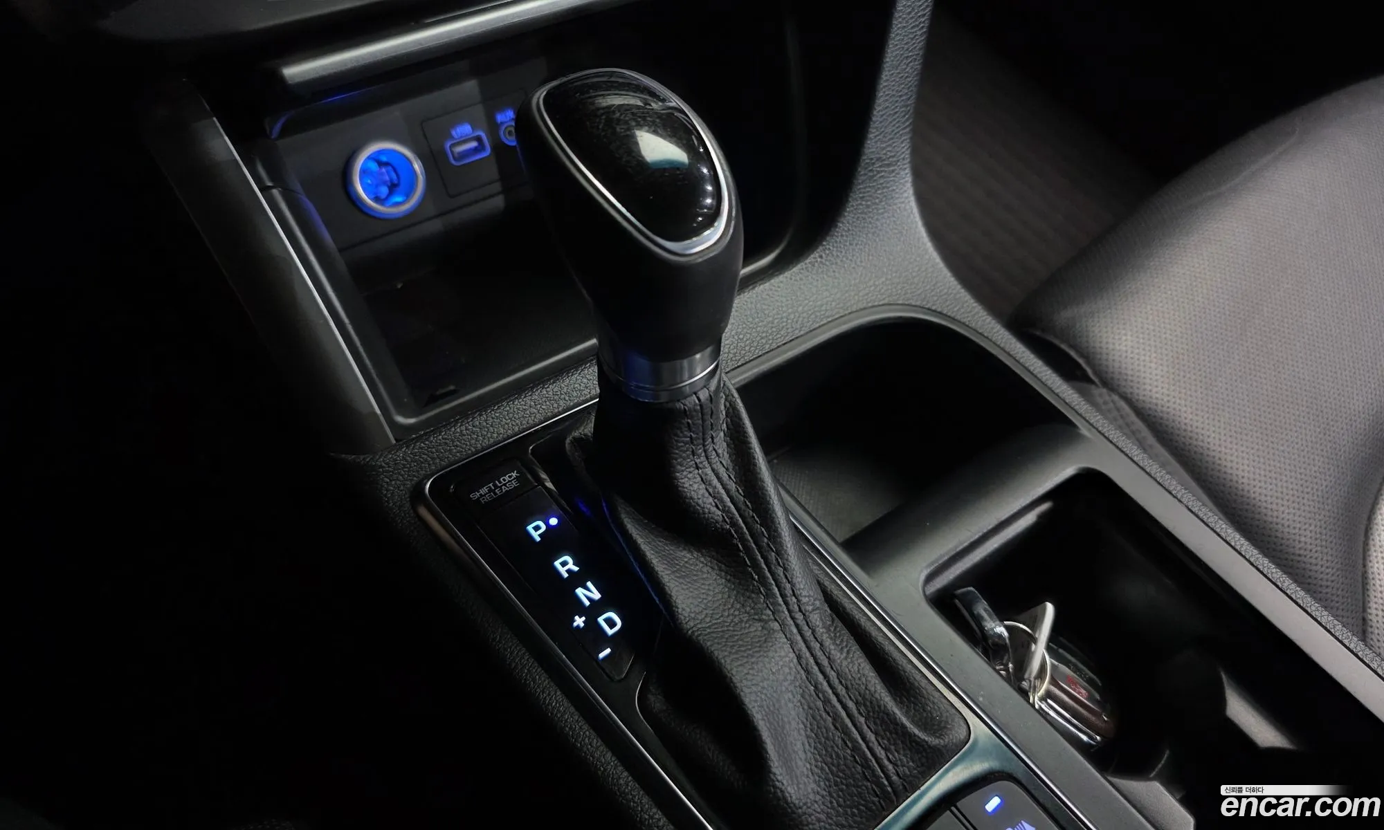 Hyundai LF Sonata 2016 — 19