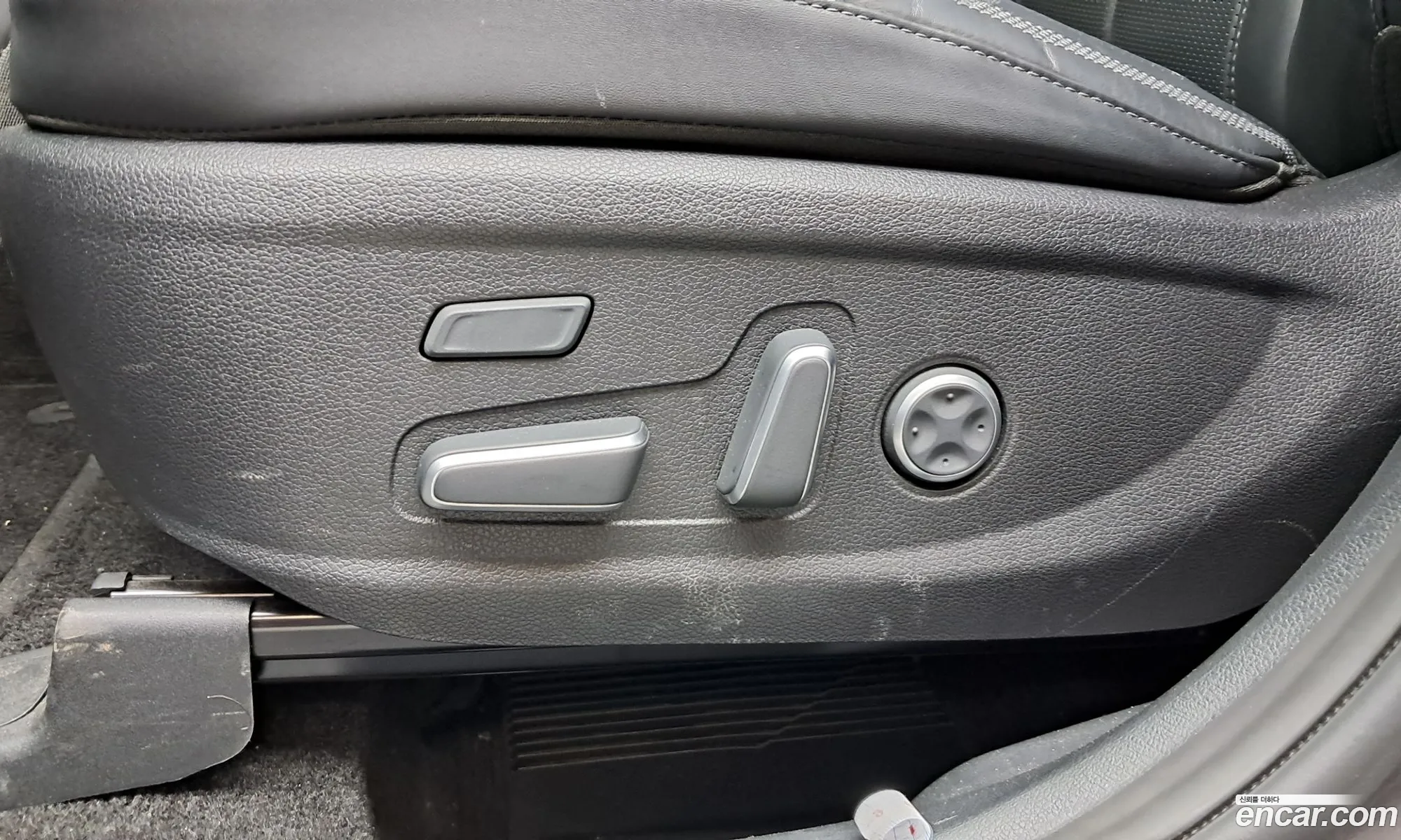 Hyundai Santa Fe 2021 — 34