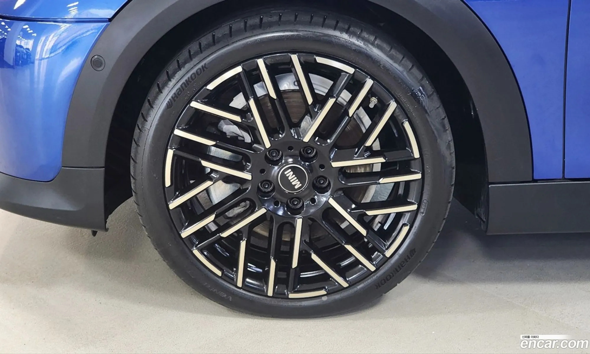 Mini Cooper S 2025 — 18