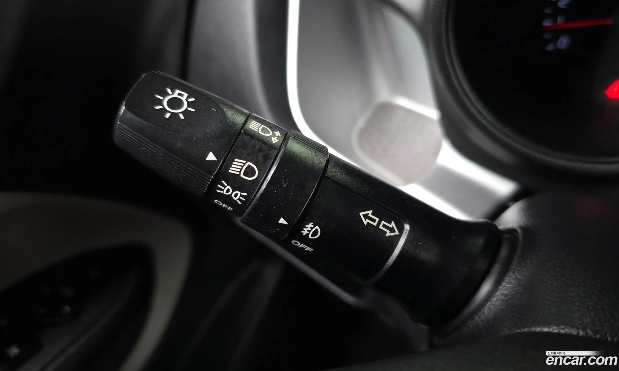 Kia Ray 2020 KNACF911BMT240725 — 28