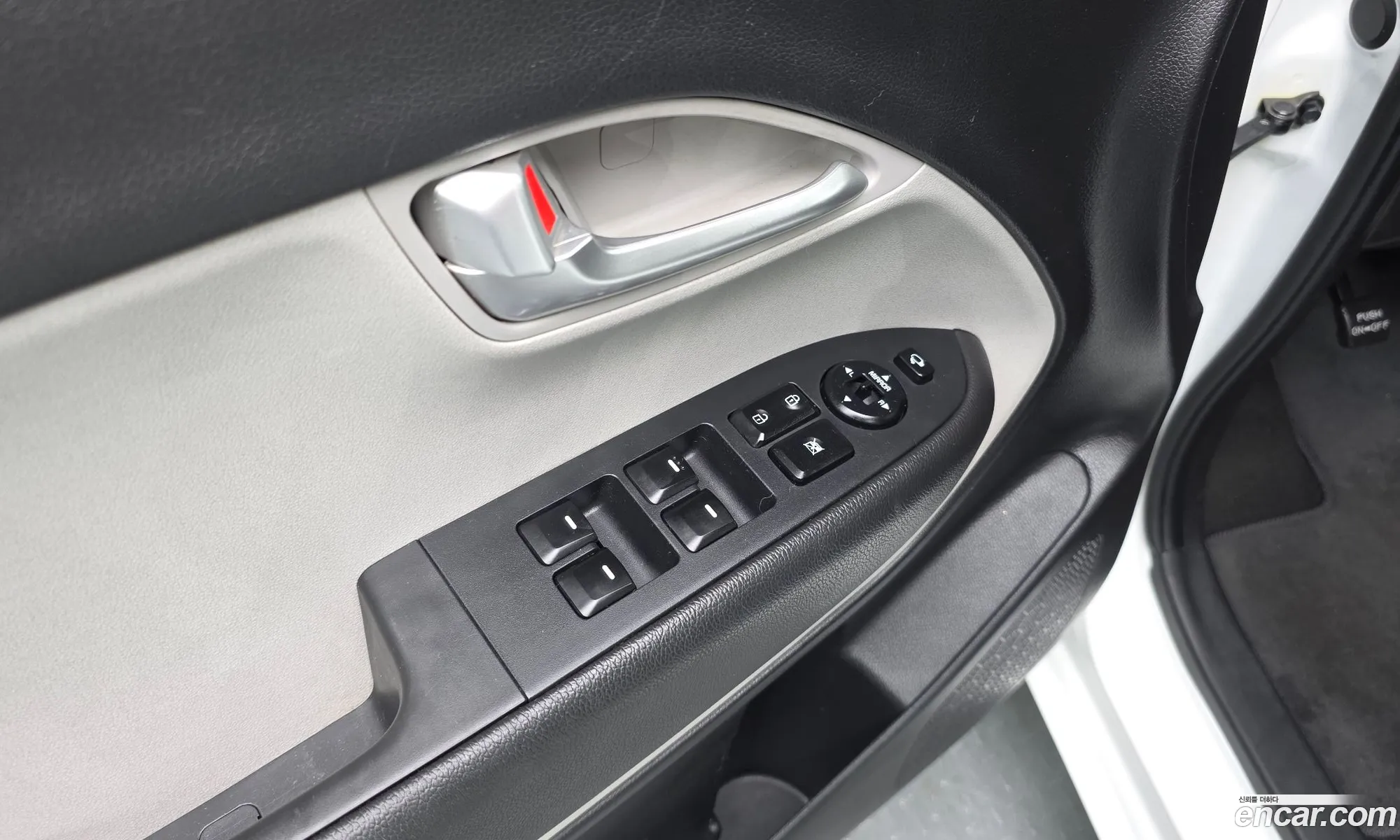Kia Ray 2020 KNACF911BMT240725 — 14
