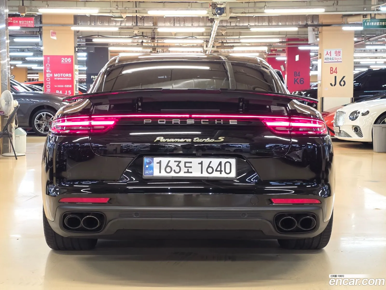 Porsche Panamera 2018 — 18