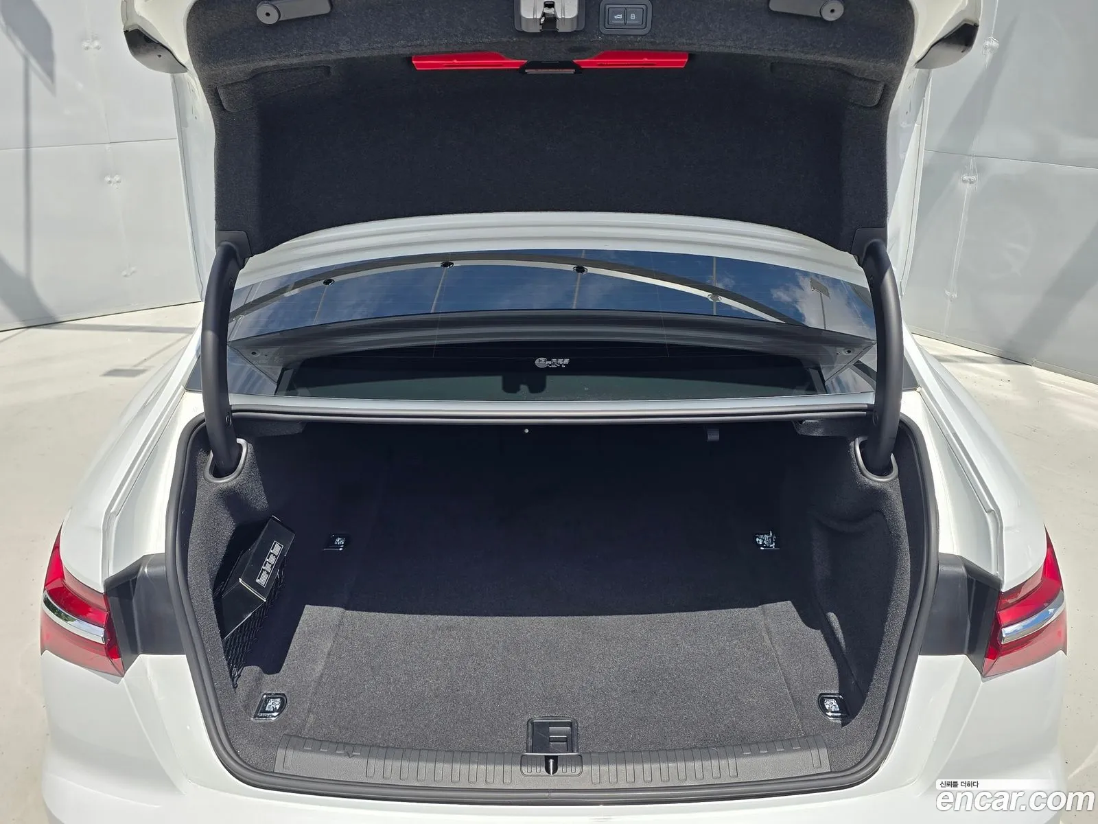 Audi A6 2023 — 2