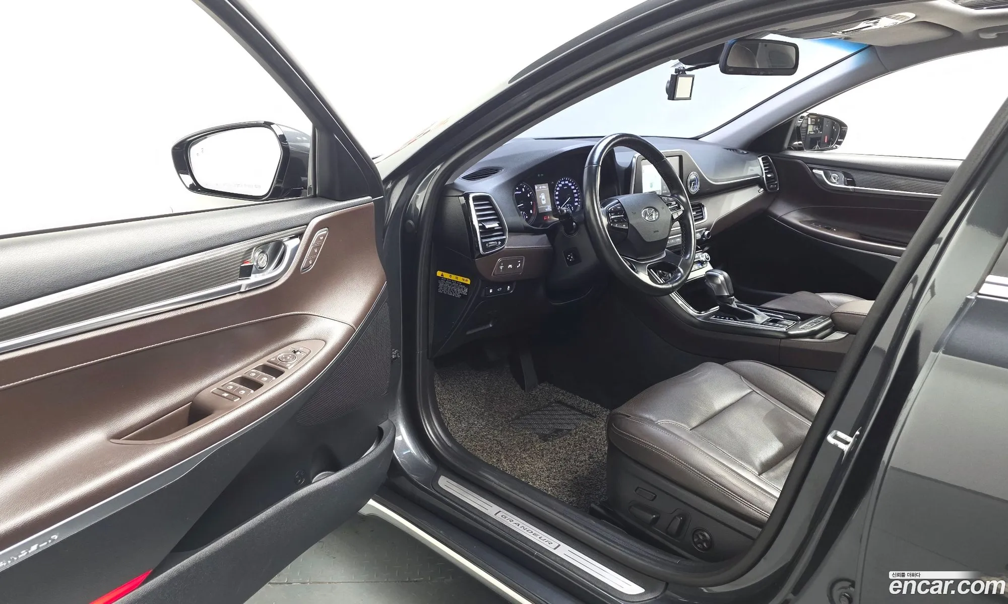Hyundai Grandeur IG 2017 — 2