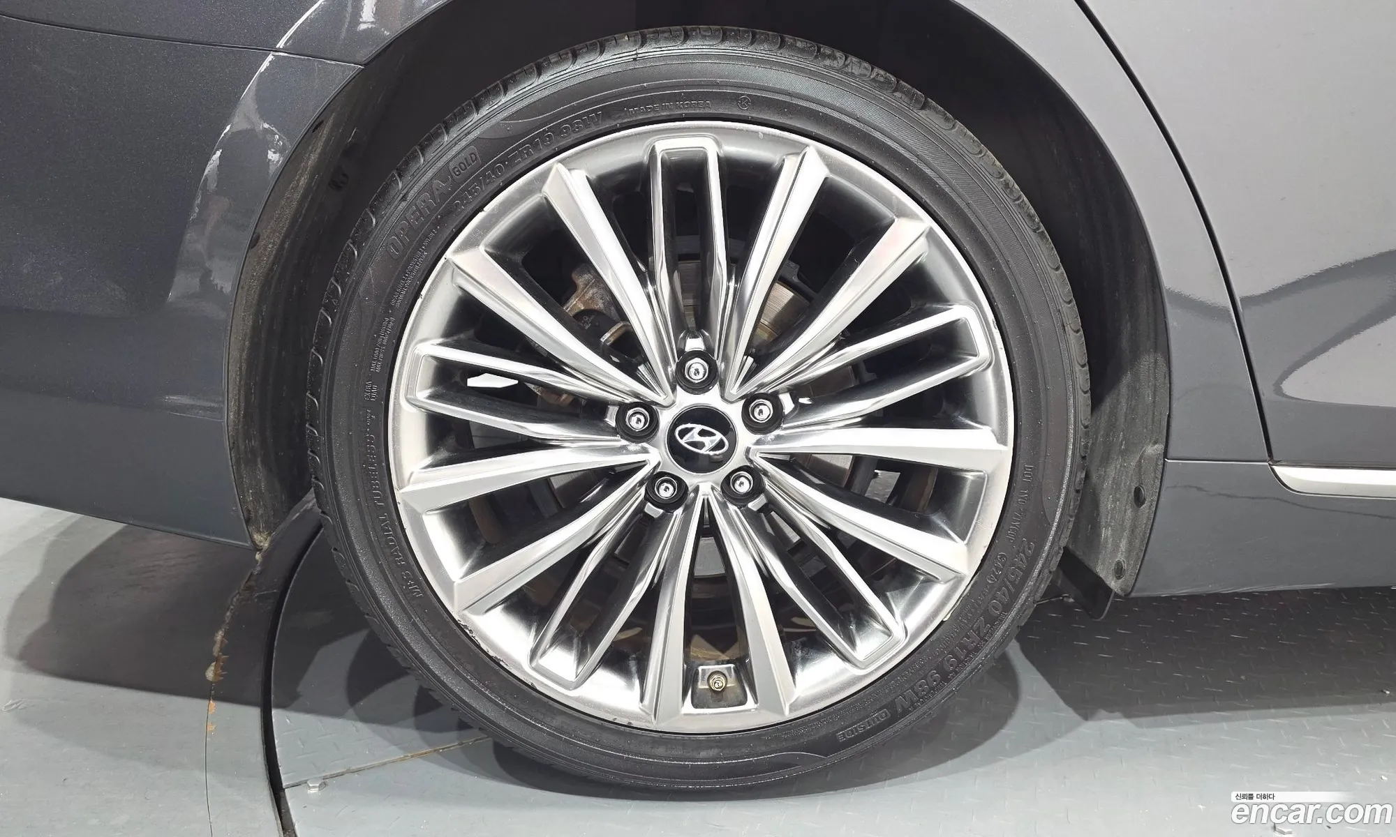 Hyundai Grandeur IG 2017 — 31