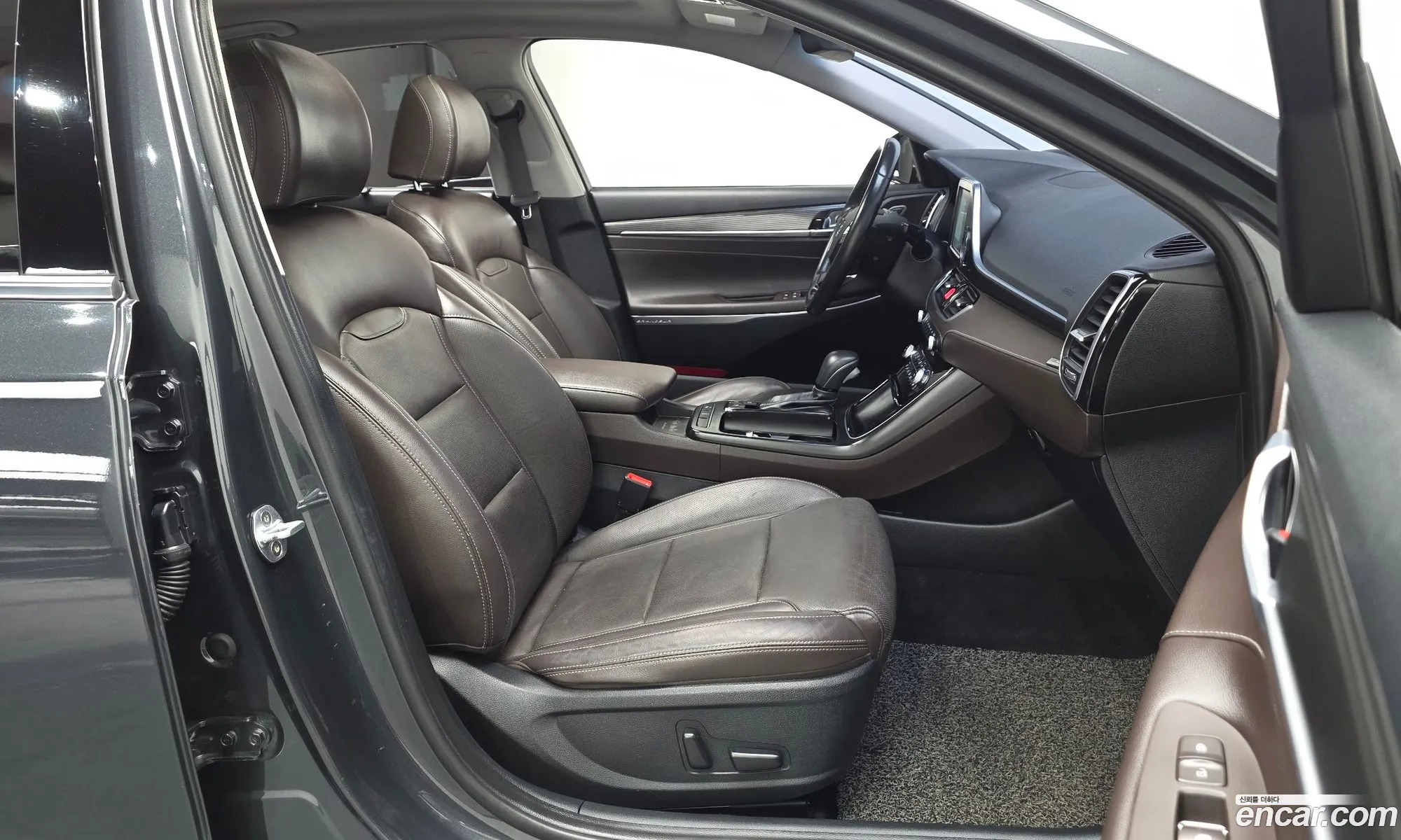 Hyundai Grandeur IG 2017 — 33