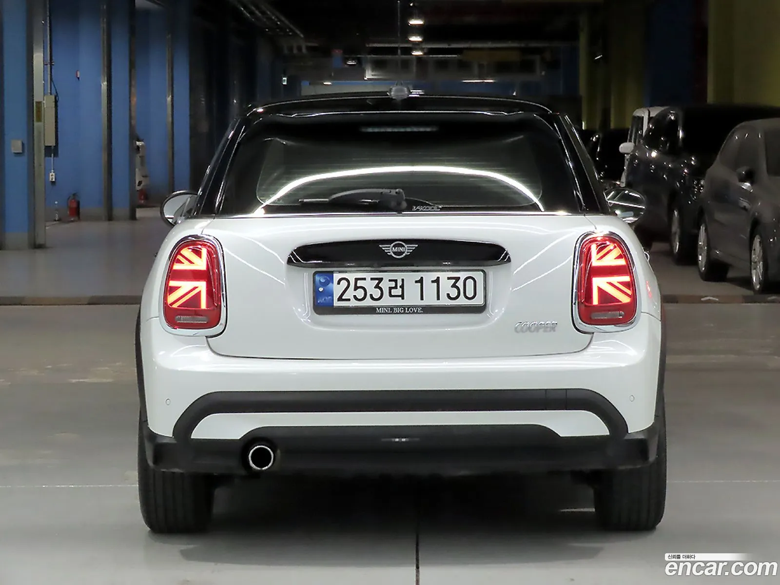 Mini Cooper 2023 — 19