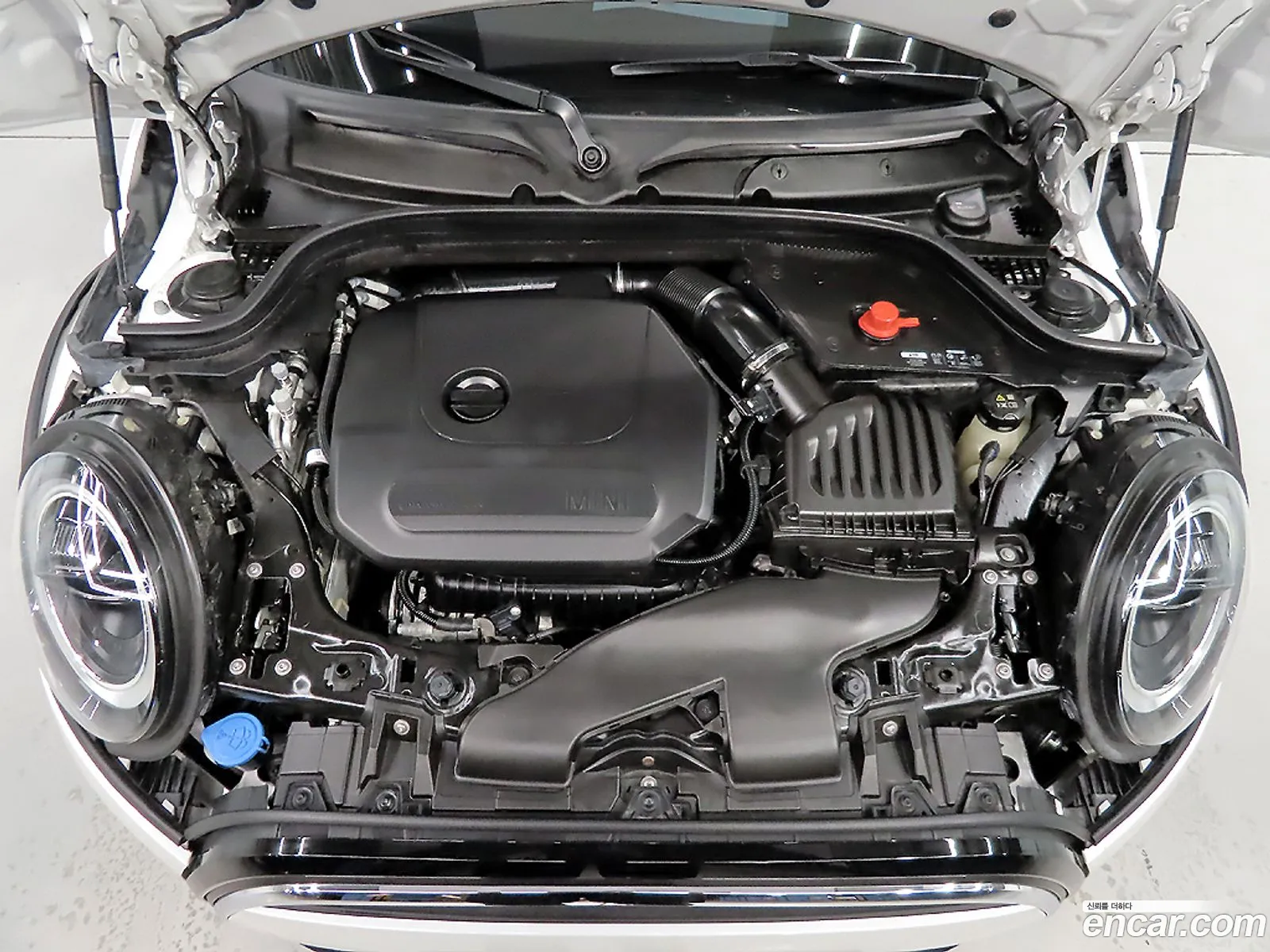 Mini Cooper 2023 — 14