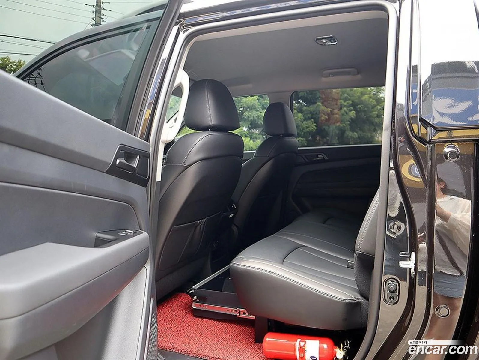 KG Mobility (SsangYong) Musso