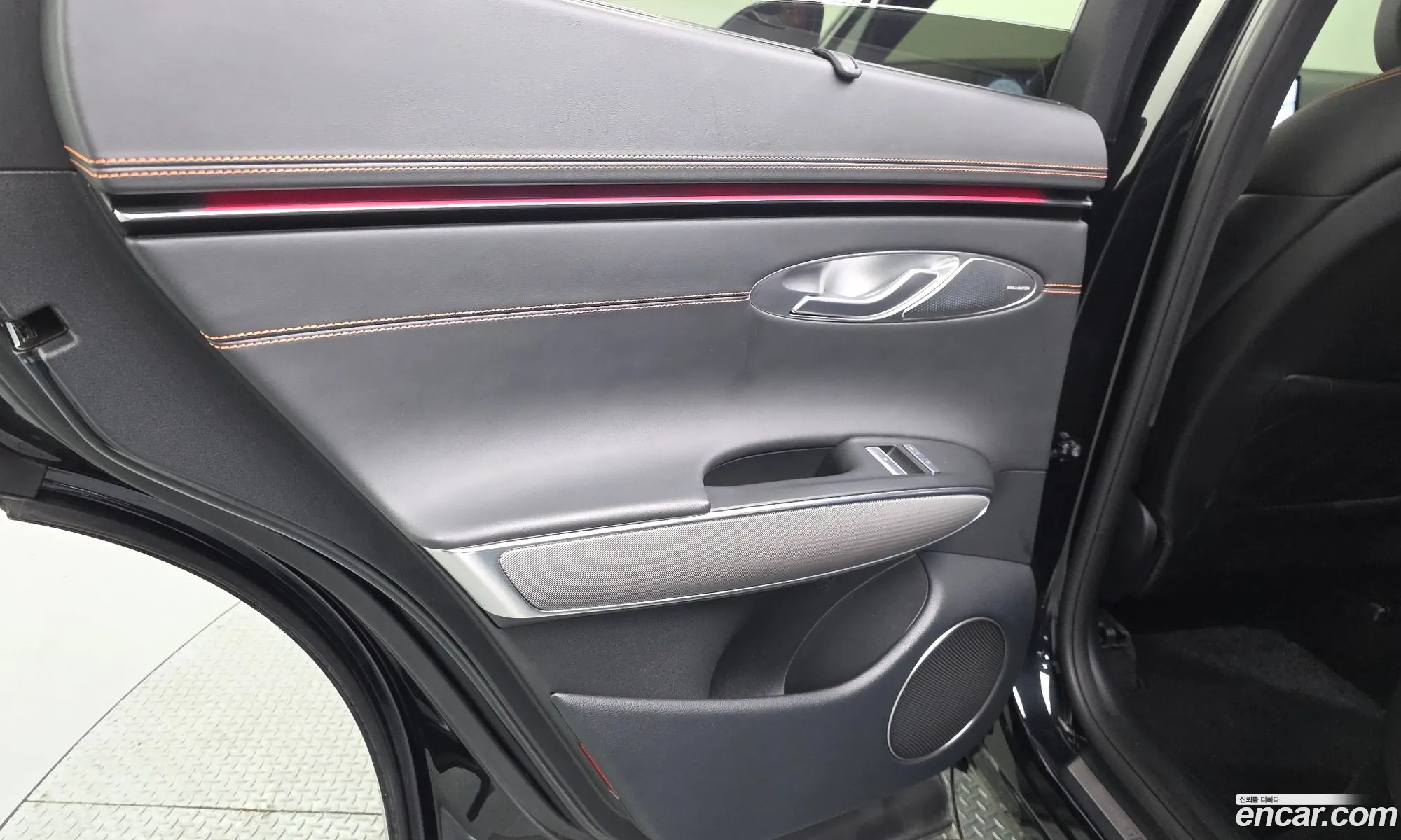 Genesis GV70 2024 — 8