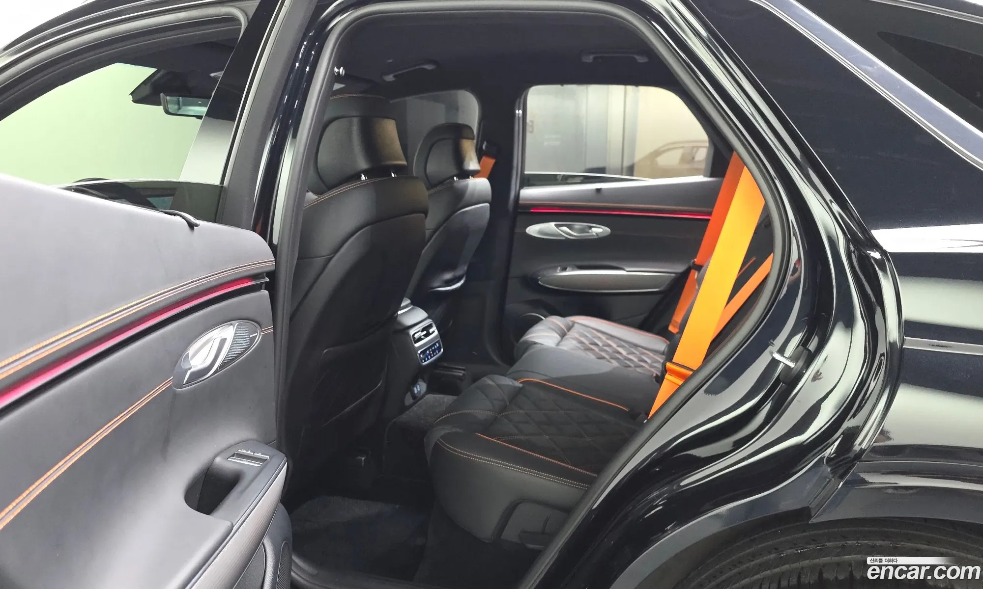 Genesis GV70 2024 — 26