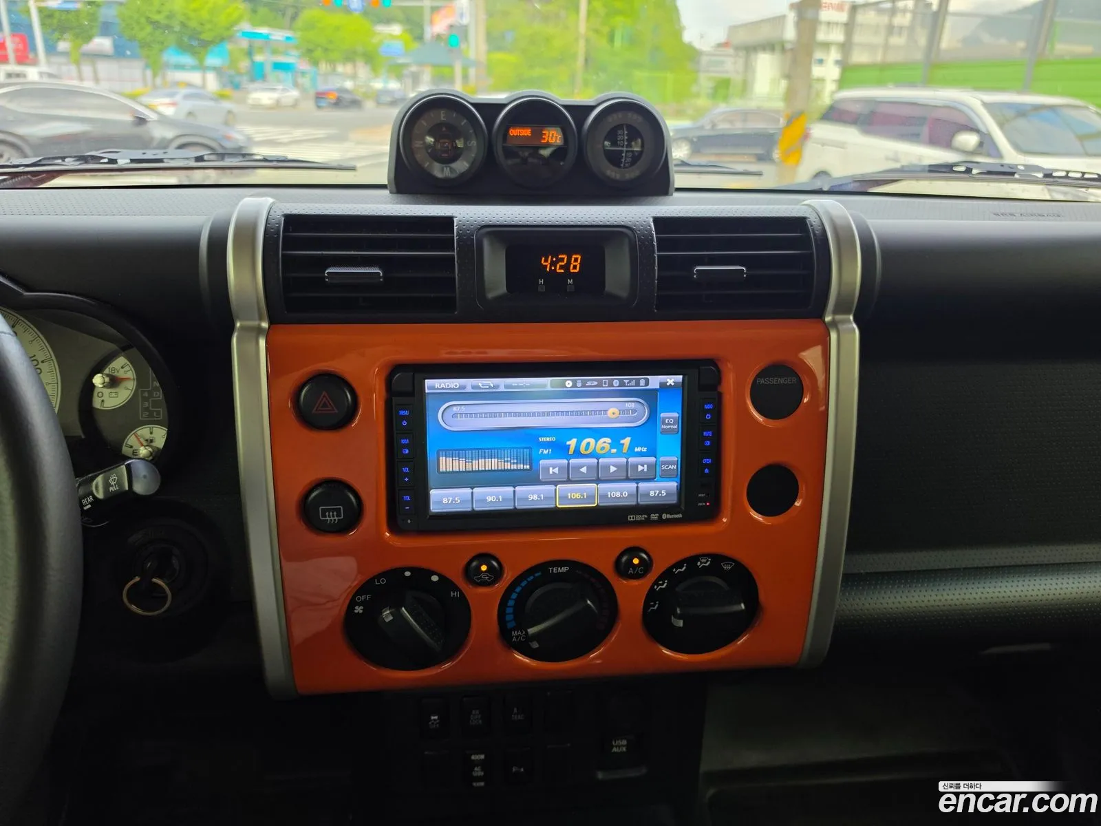 Toyota FJ Cruiser 2014 — 11