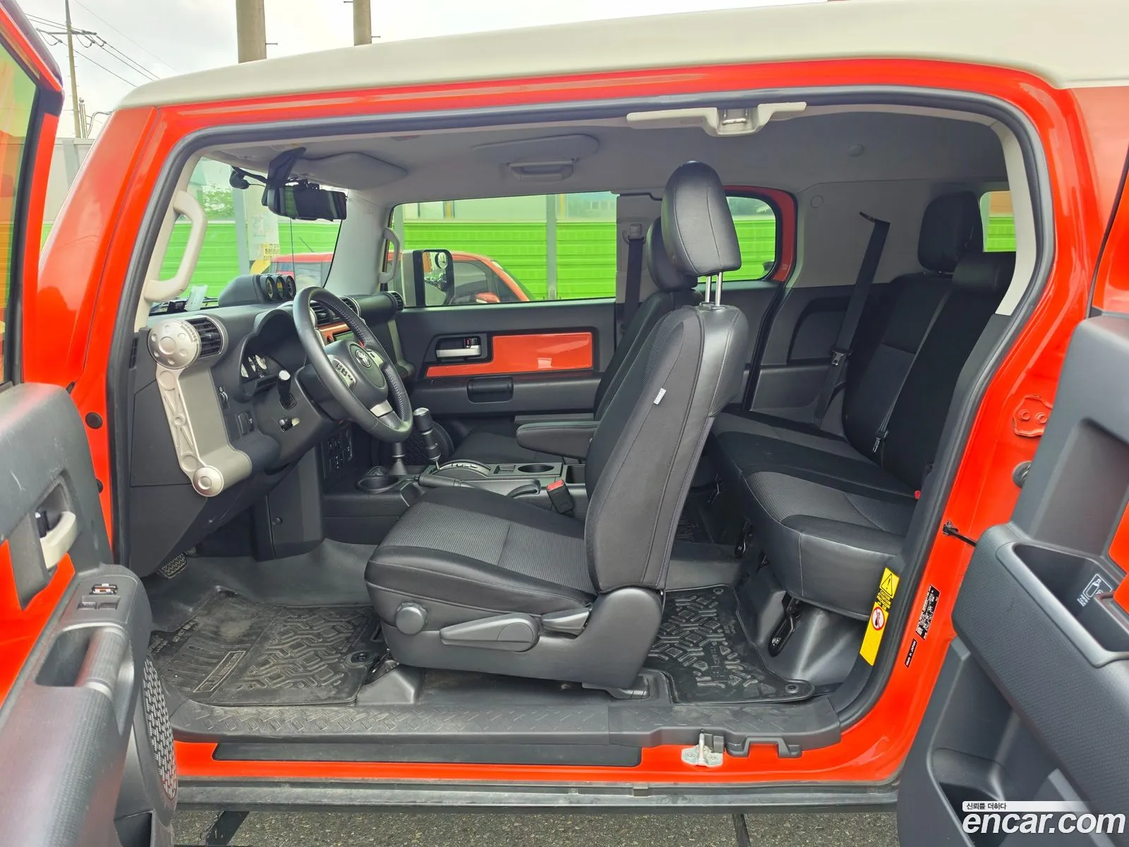 Toyota FJ Cruiser 2014 — 15