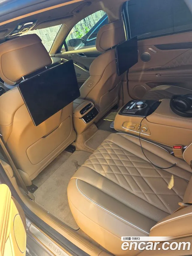 Genesis Electrified G80 2025 — 2