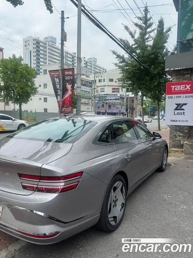 Genesis Electrified G80 2025 — 4
