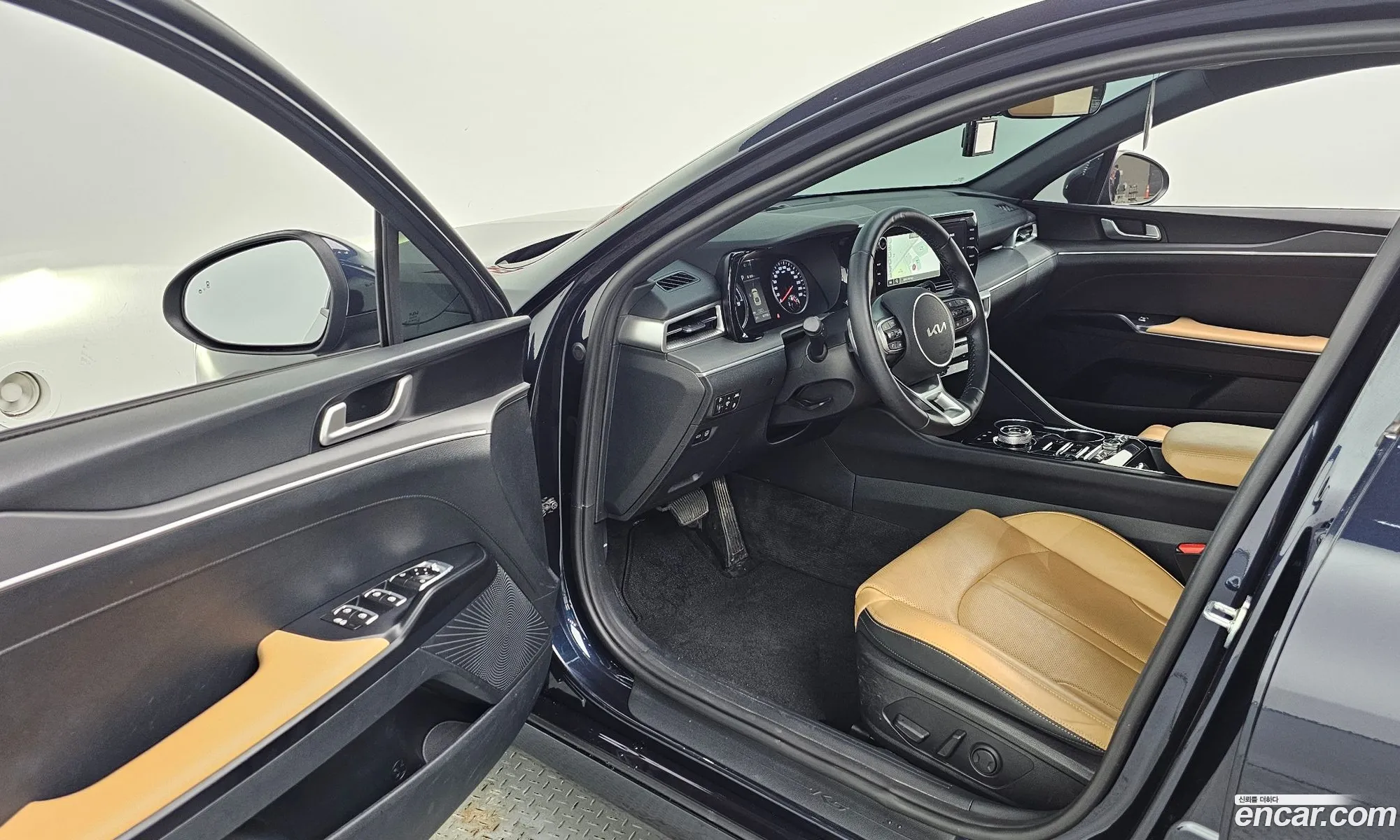 Kia K5 Hybrid 2021 — 3