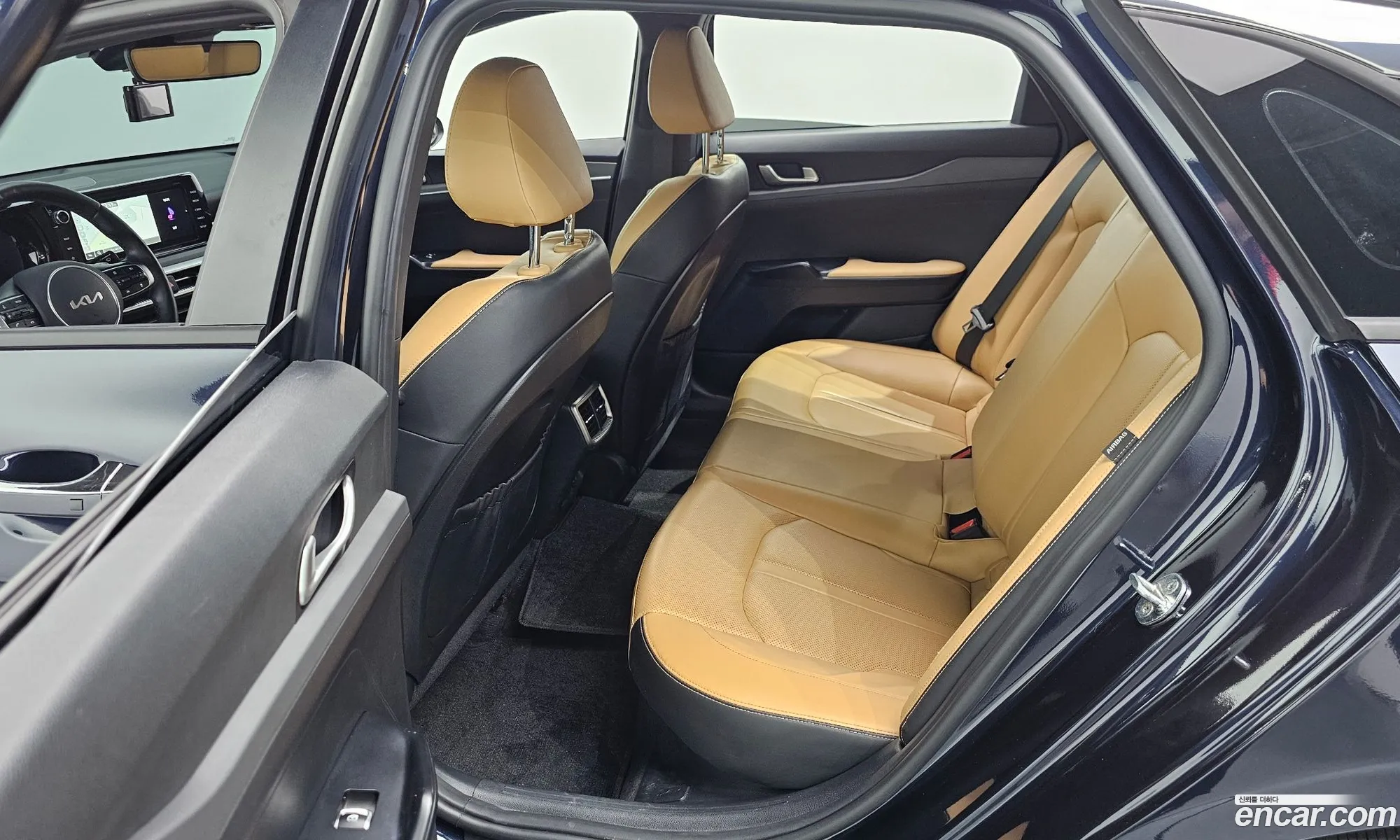 Kia K5 Hybrid 2021 — 4