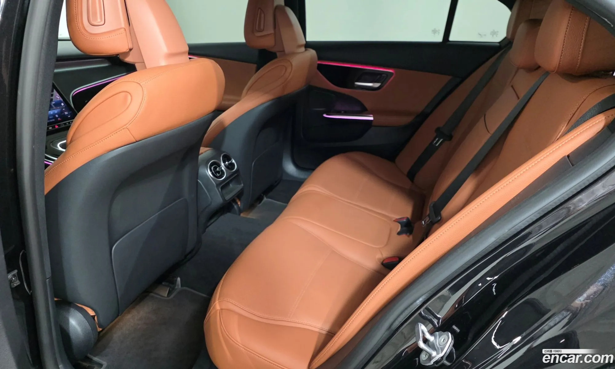 Mercedes-Benz C-Class W206 2023 — 17