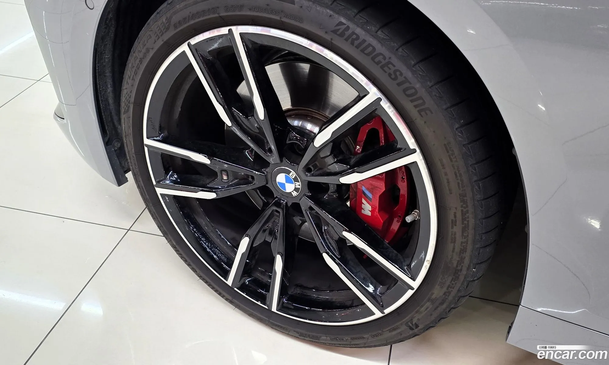 BMW 3 Series 2025 — 13