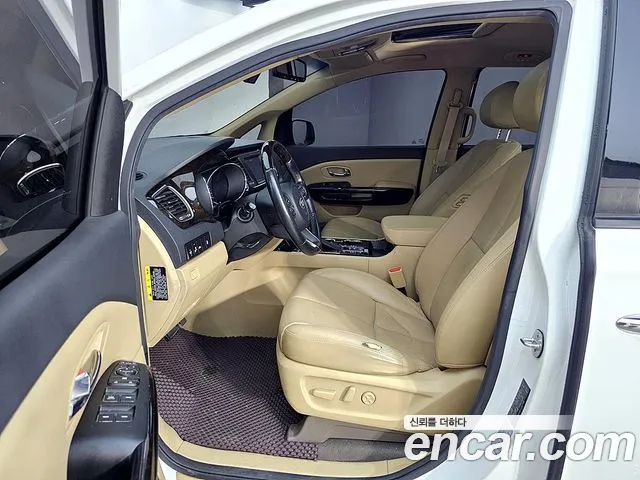 Kia Carnival 2019 — 4