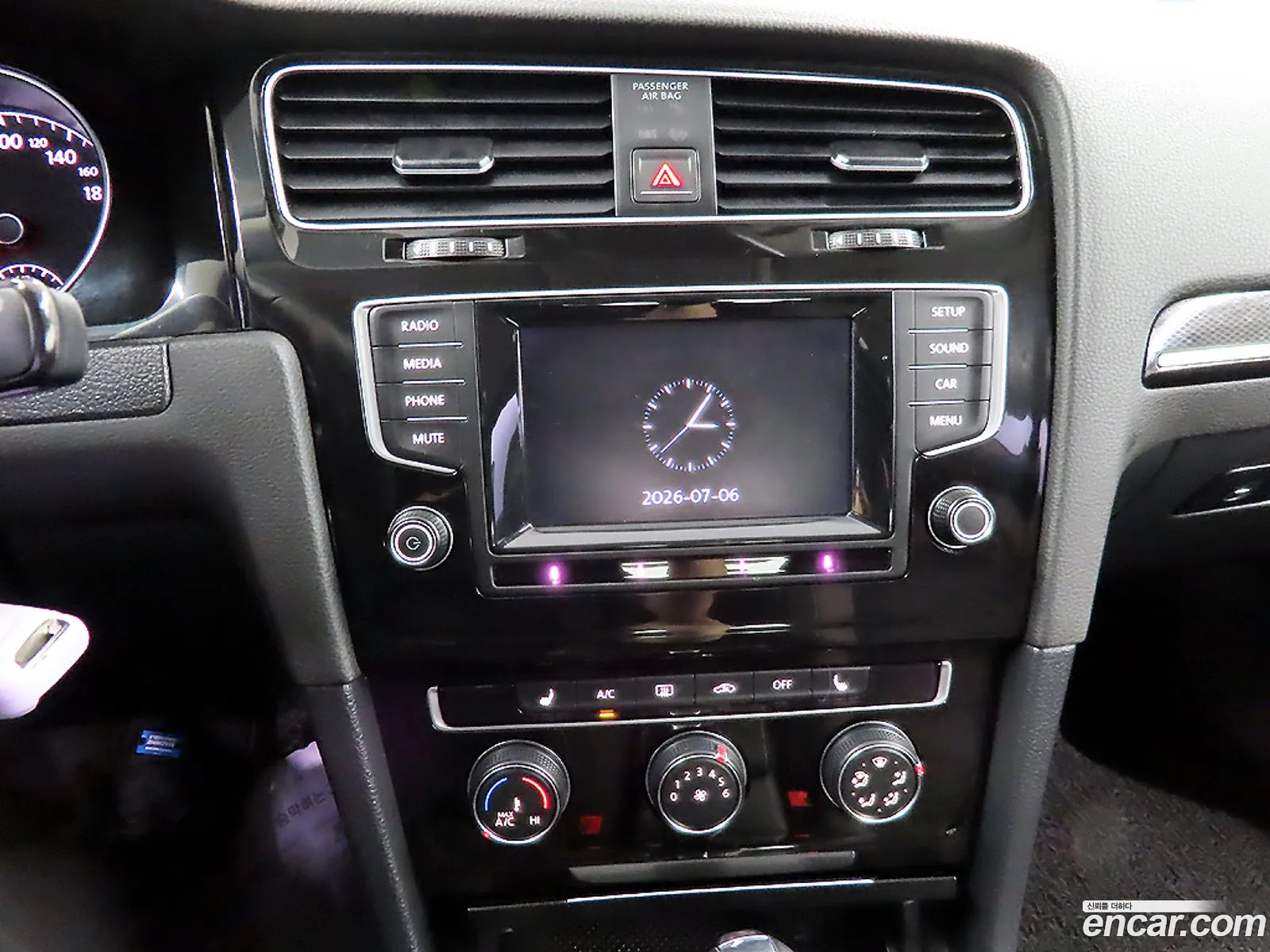 Volkswagen Golf 7th Gen 2015 — 13