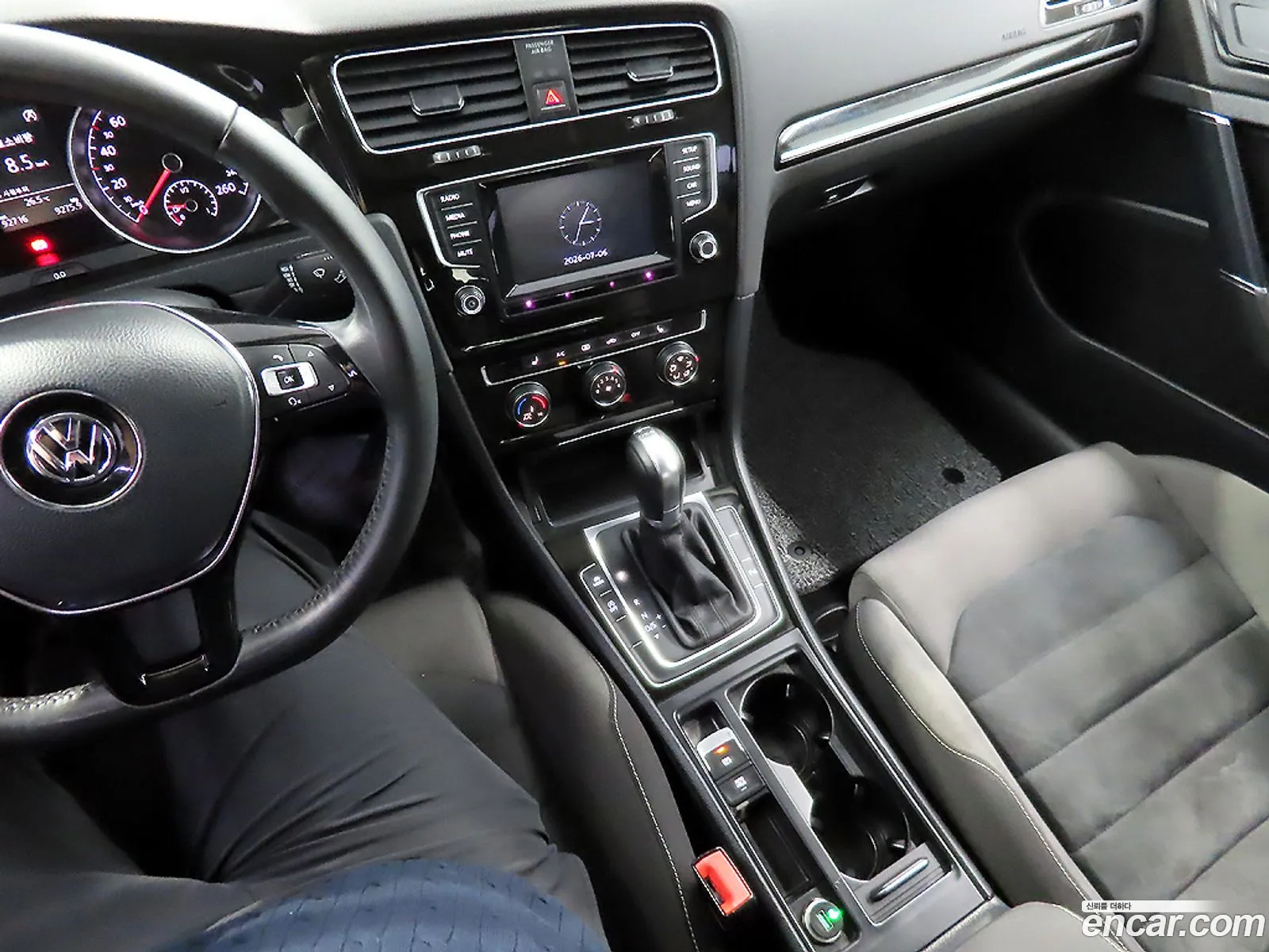 Volkswagen Golf 7th Gen 2015 — 12