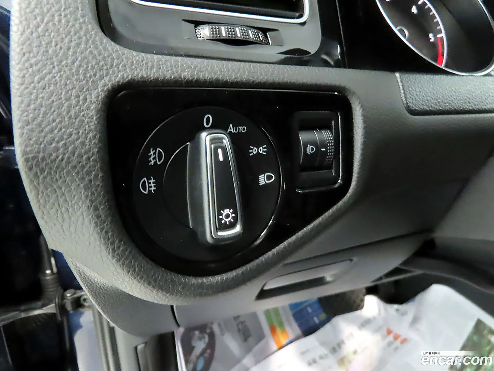 Volkswagen Golf 7th Gen 2015 — 4