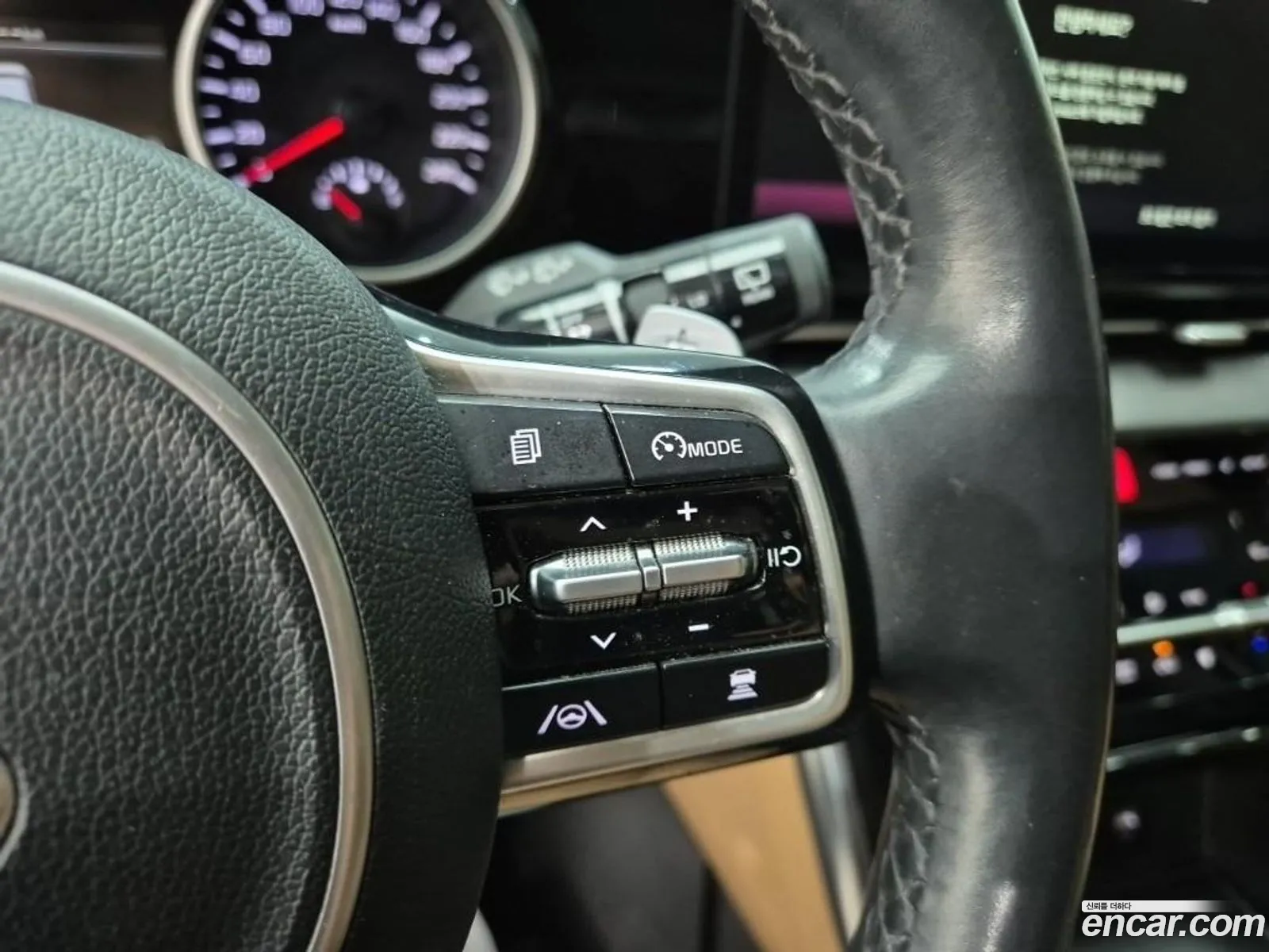 Kia Carnival 2021 — 8