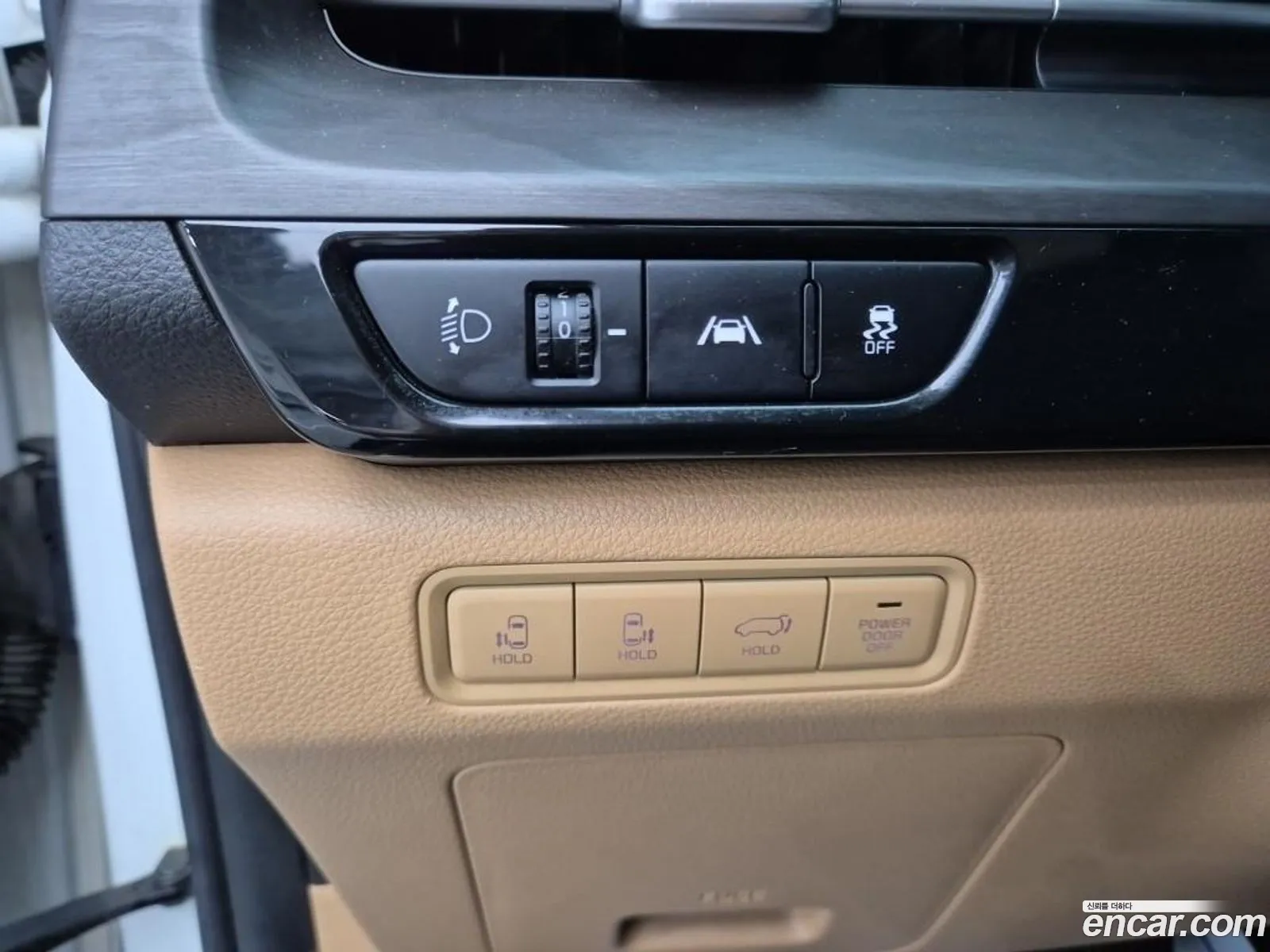 Kia Carnival 2021 — 7