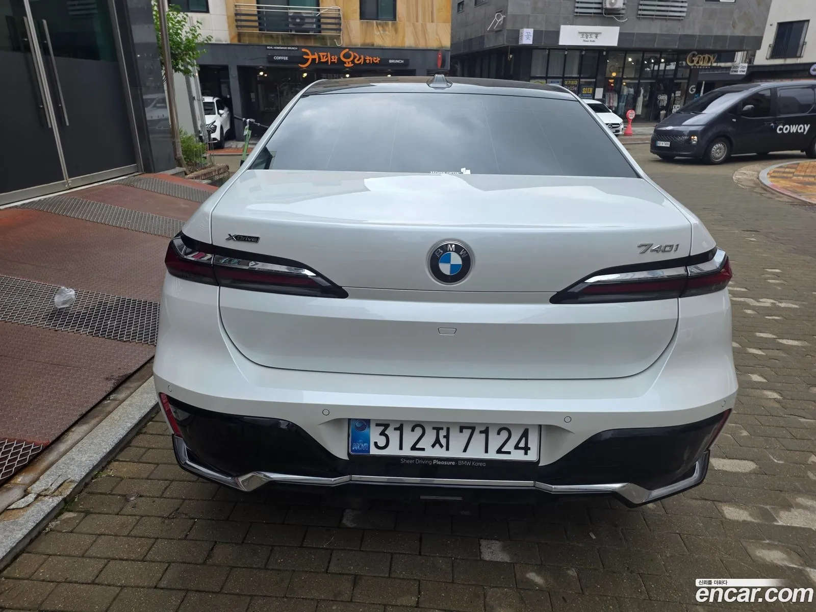 BMW 7 Series 2025 — 6