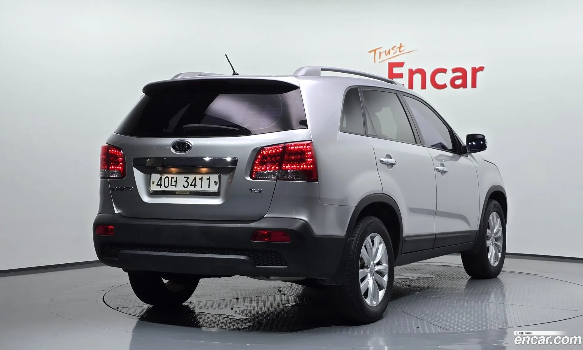 Kia Sorento R 2011 — 2