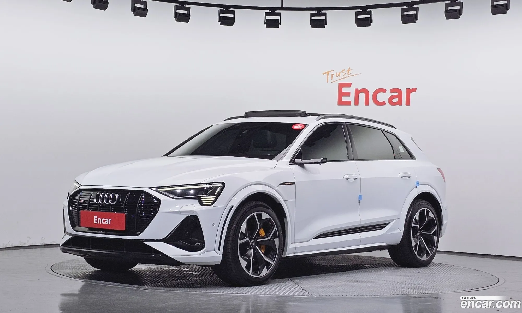 Audi e-tron 2023 WAUZZZGE4PB006527 — 10