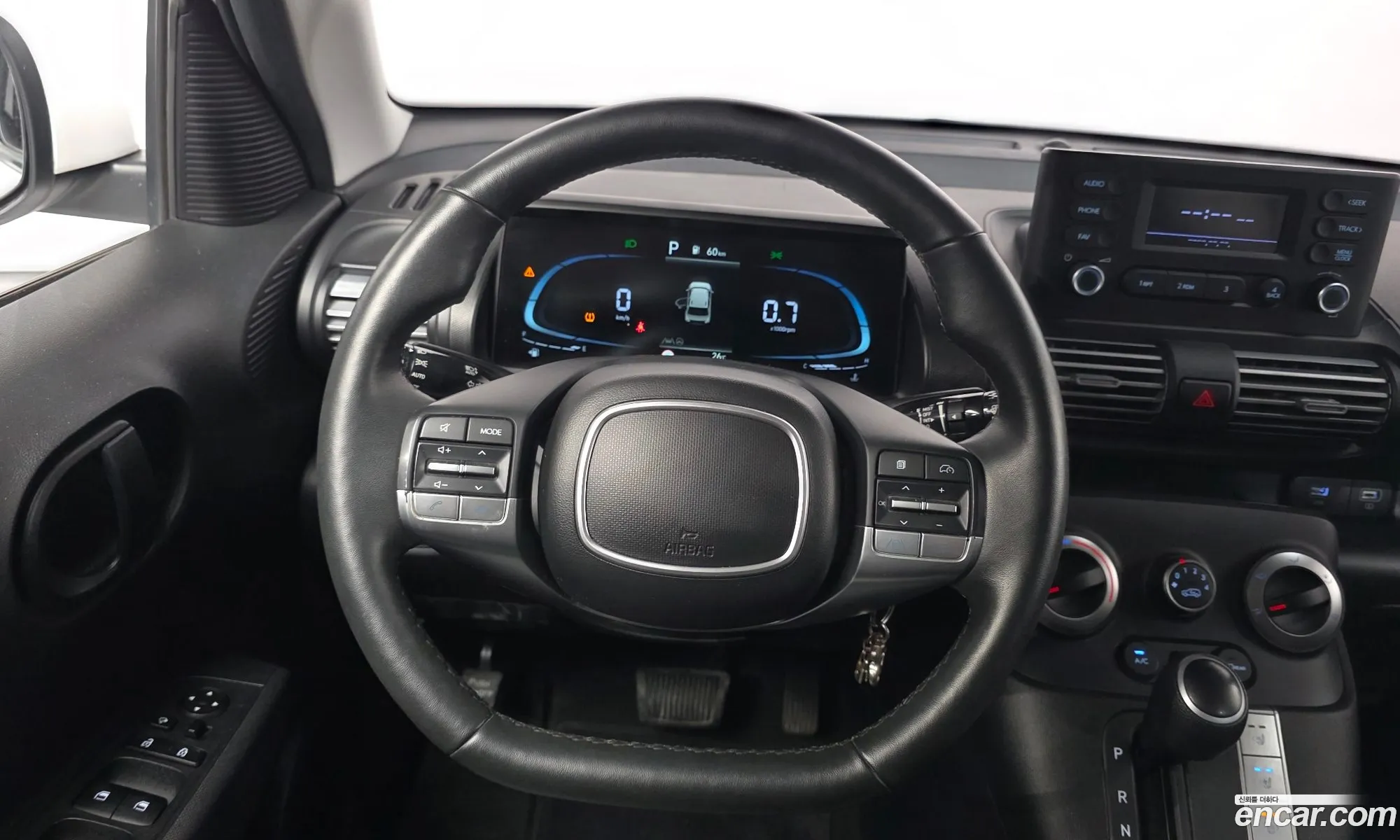 Hyundai Casper 2022 — 10
