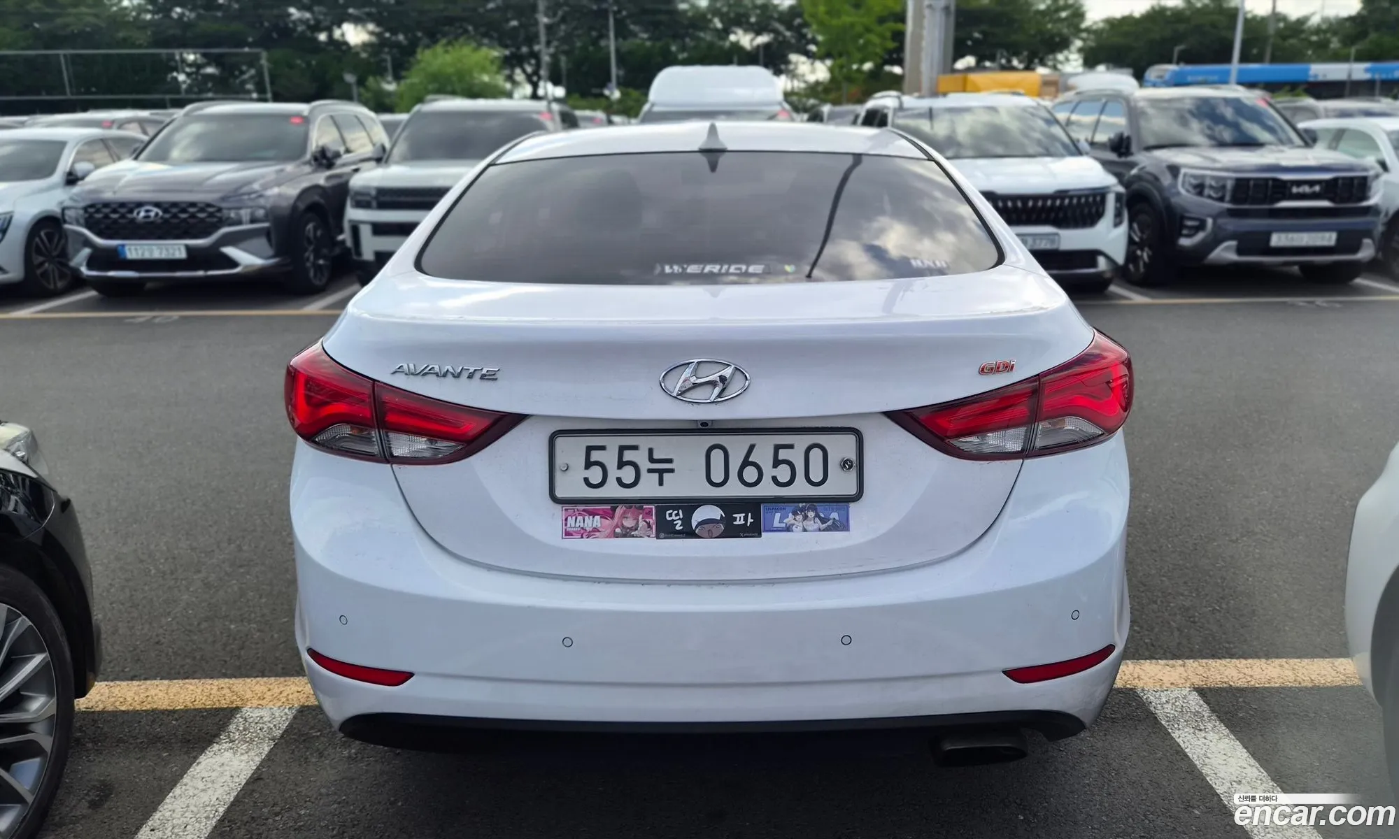 Hyundai Elantra 2015 — 12