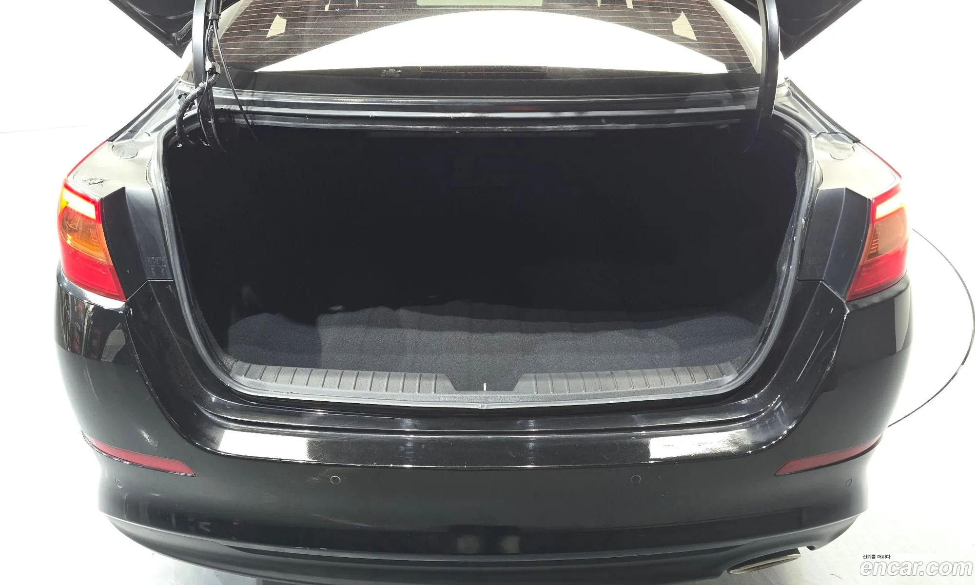 Kia K5 2014 KNAGN419BEA495833 — 10