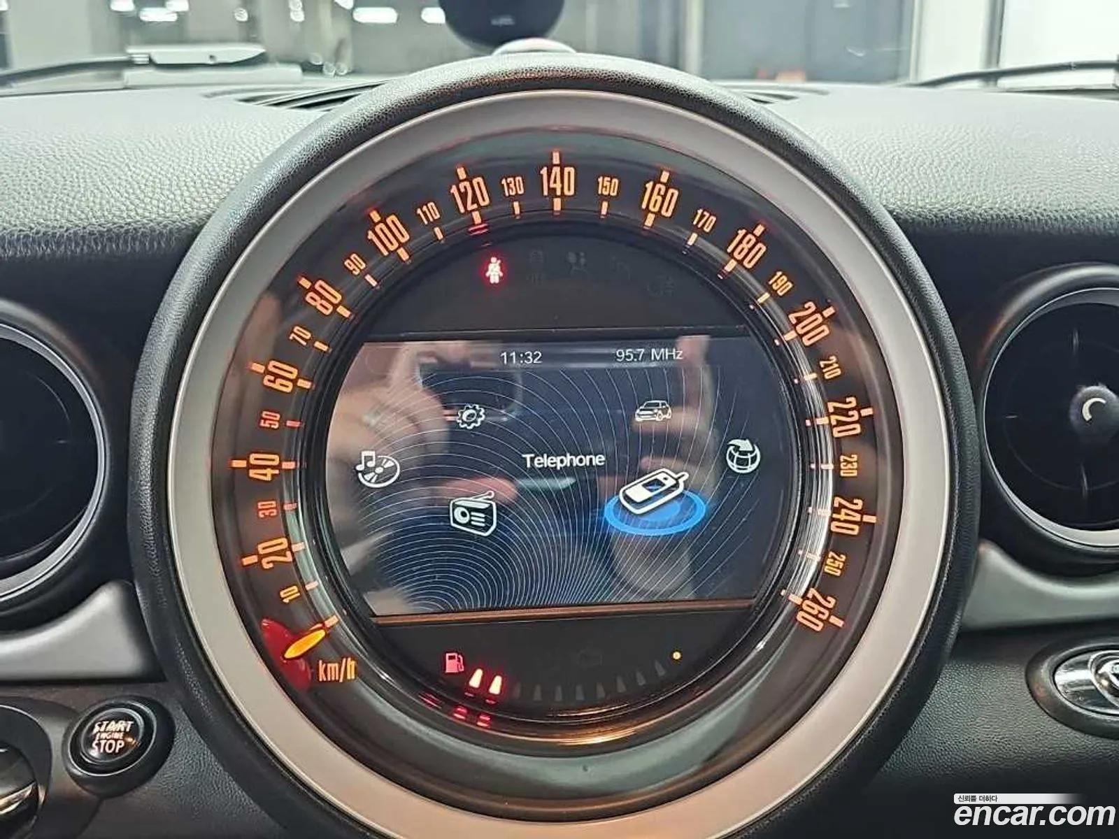 Mini Cooper Convertible 2014 — 15