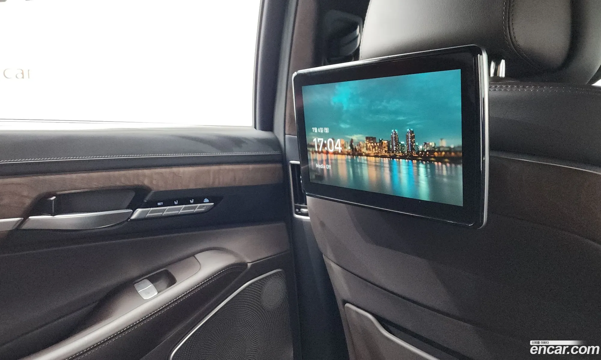 Genesis G90 2021 — 16