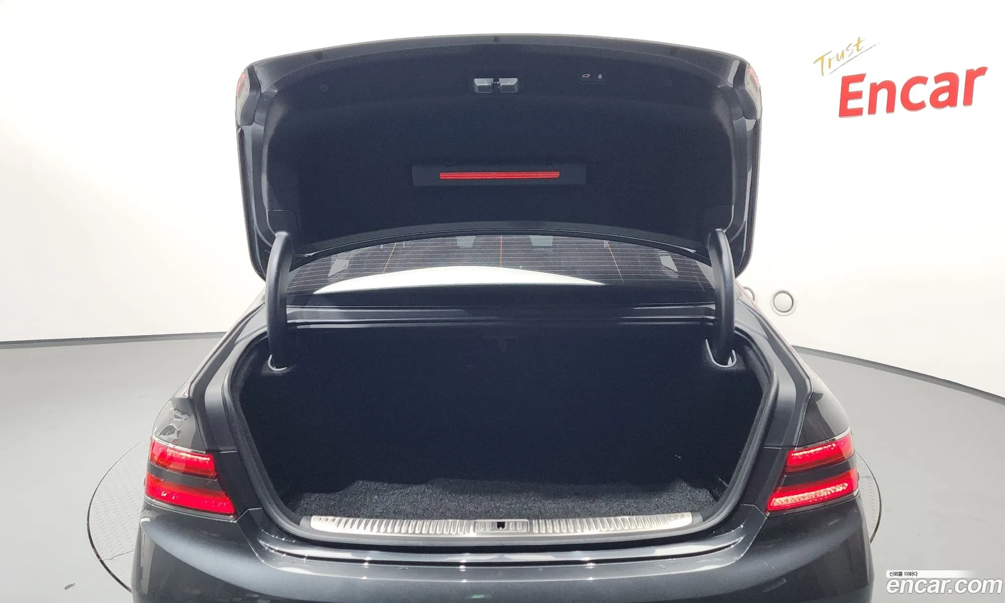 Genesis G90 2021 — 10