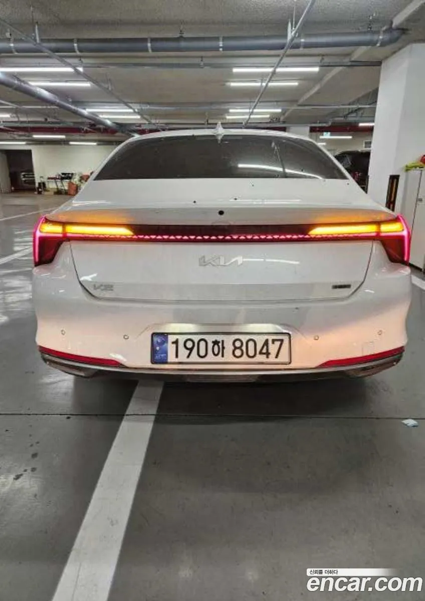 Kia K8 Hybrid 2023 — 2