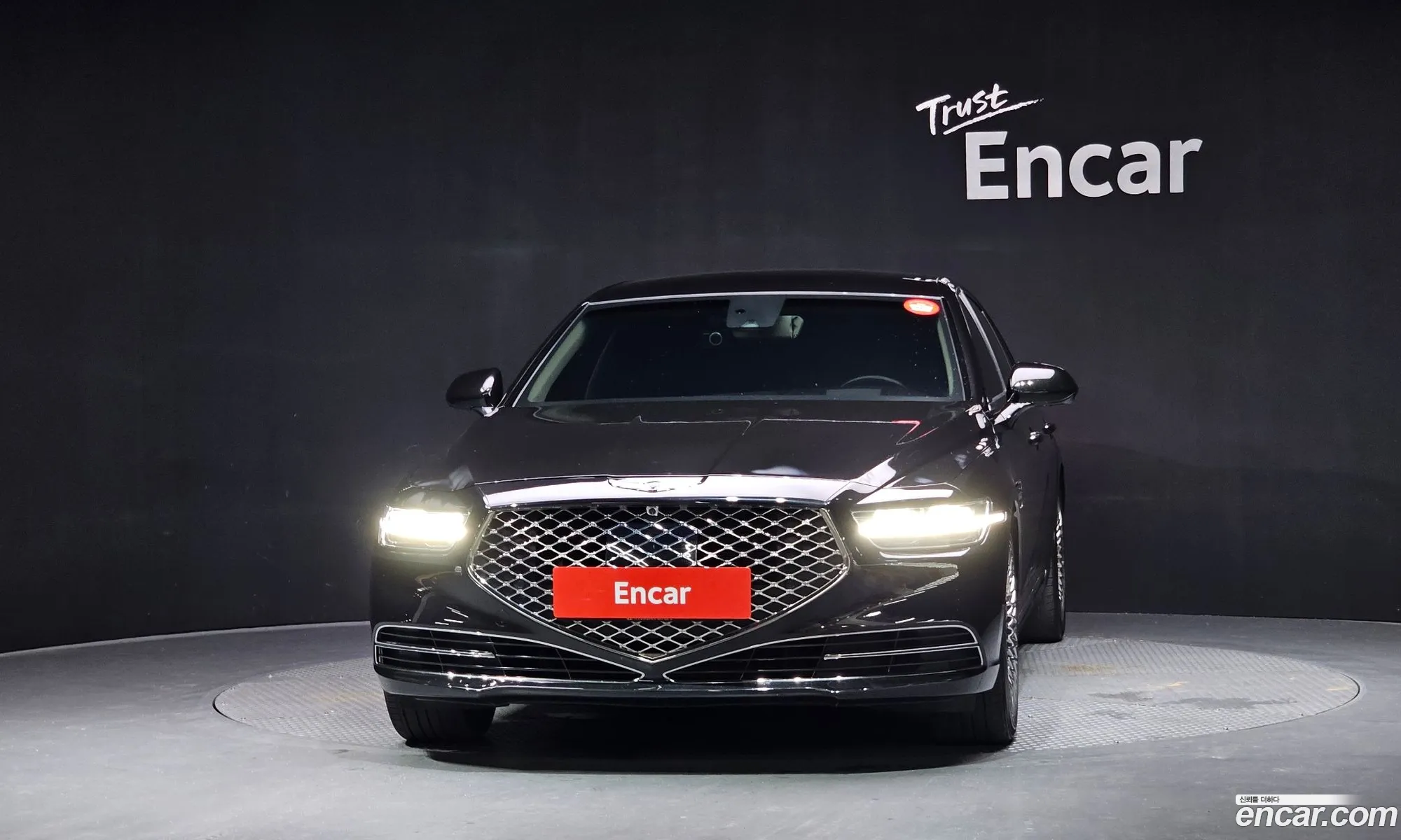 Genesis G90 2019 KMHG241DDKU070799 — 11