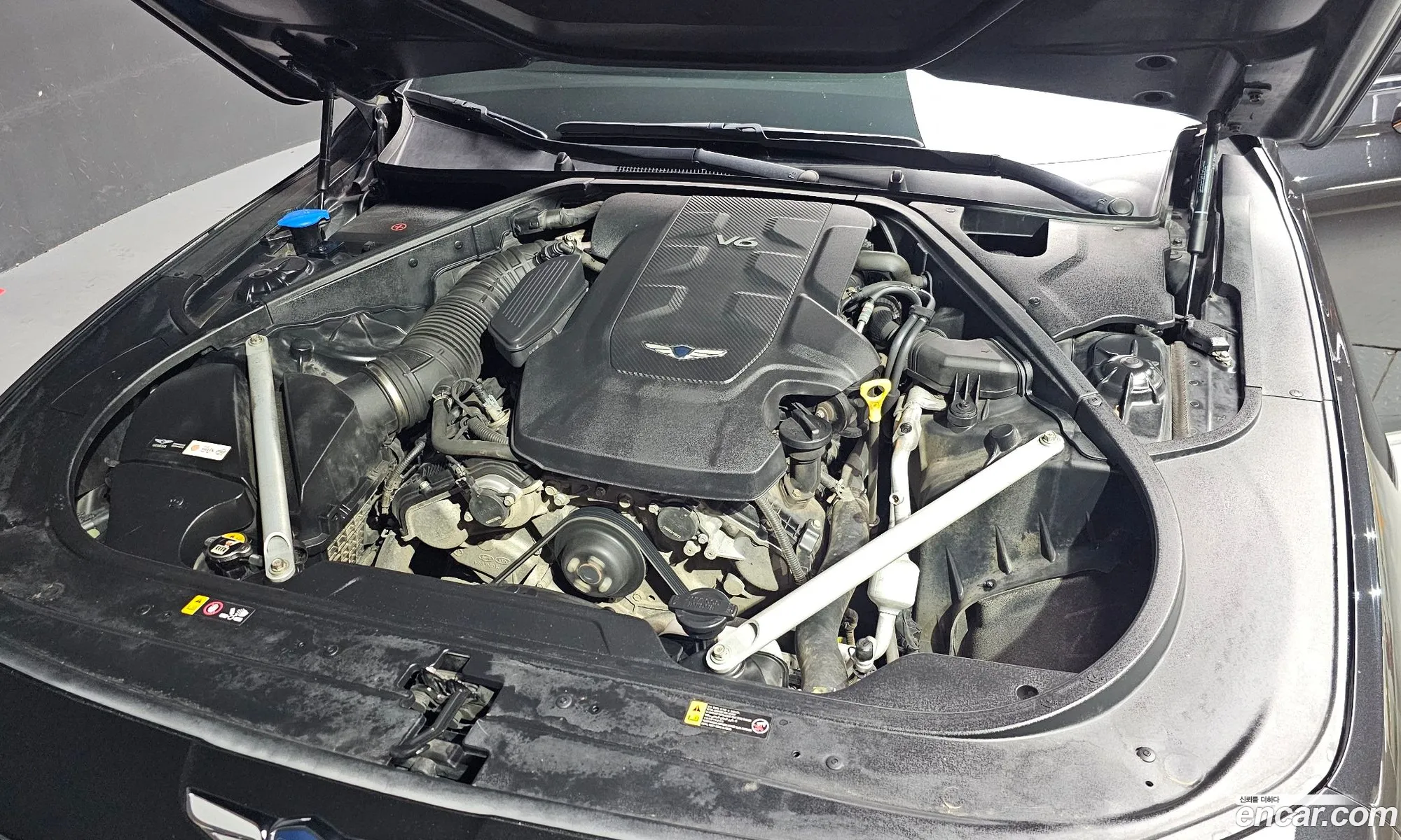 Genesis G90 2019 KMHG241DDKU070799 — 22