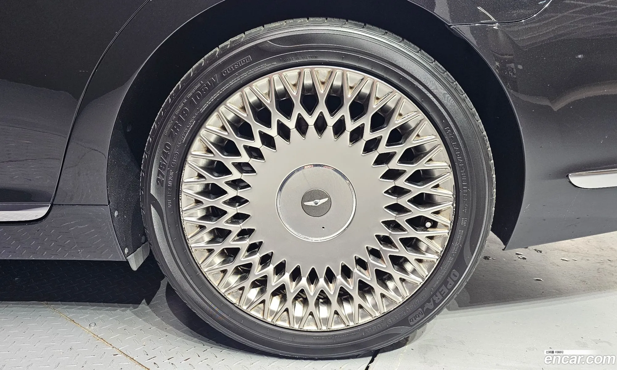 Genesis G90 2019 KMHG241DDKU070799 — 26