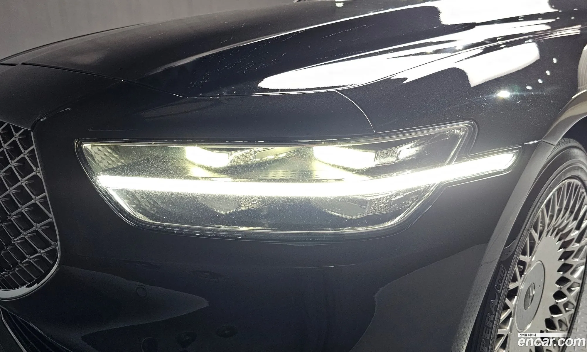 Genesis G90 2019 KMHG241DDKU070799 — 27