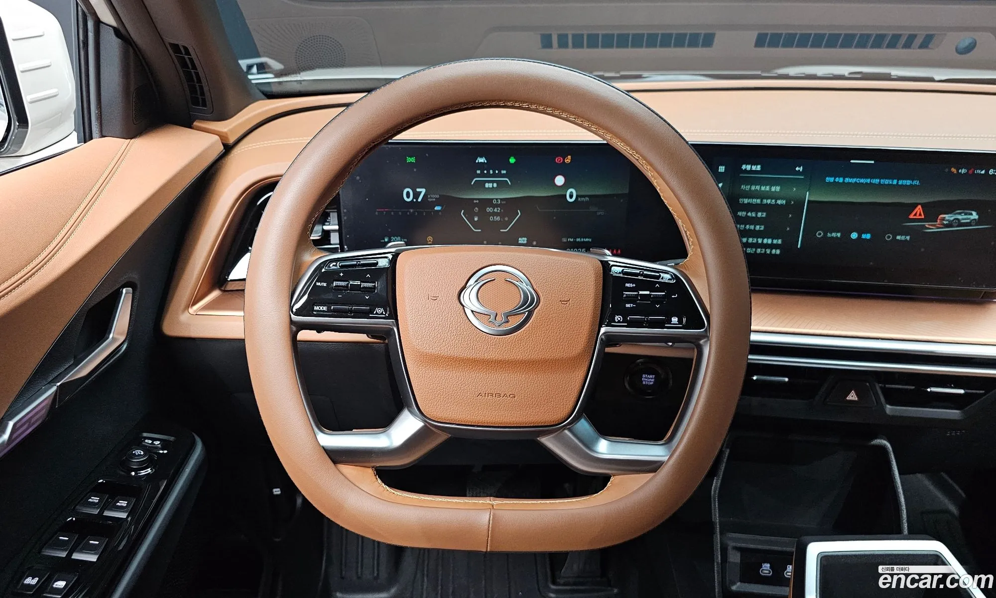 KG Mobility (SsangYong) Torres 2024 — 11