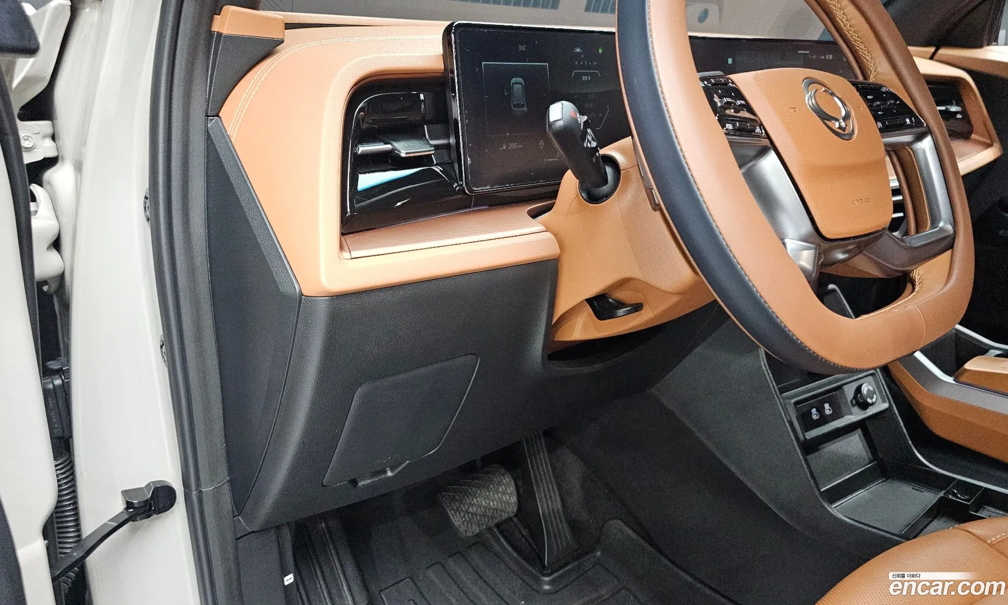 KG Mobility (SsangYong) Torres 2024 — 23