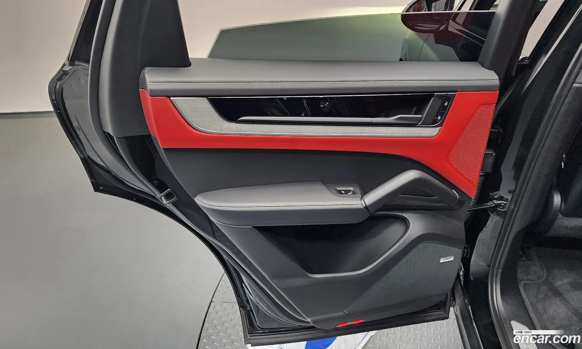 Porsche Cayenne 2024 WP1AA29YXSDA02094 — 38