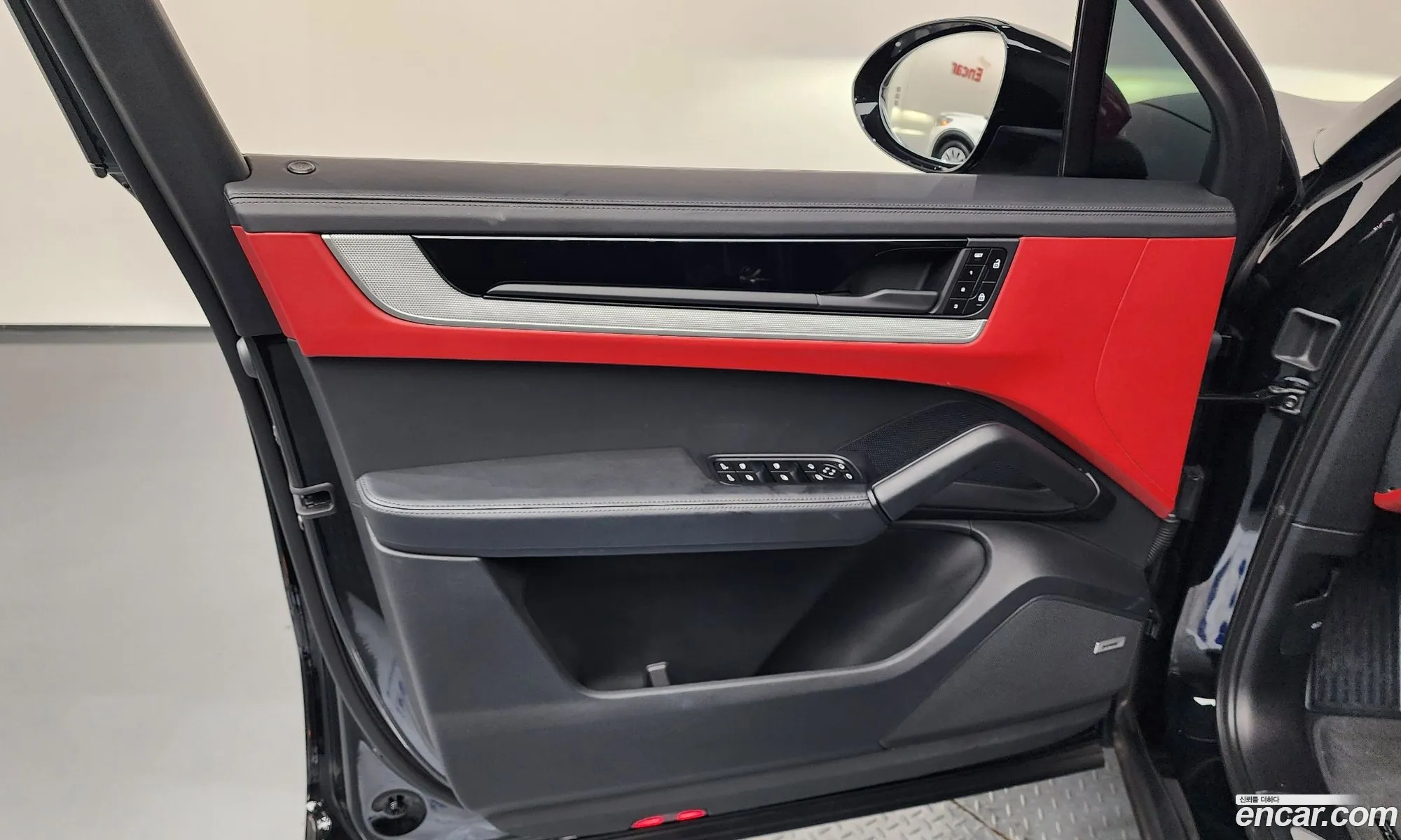 Porsche Cayenne 2024 WP1AA29YXSDA02094 — 35