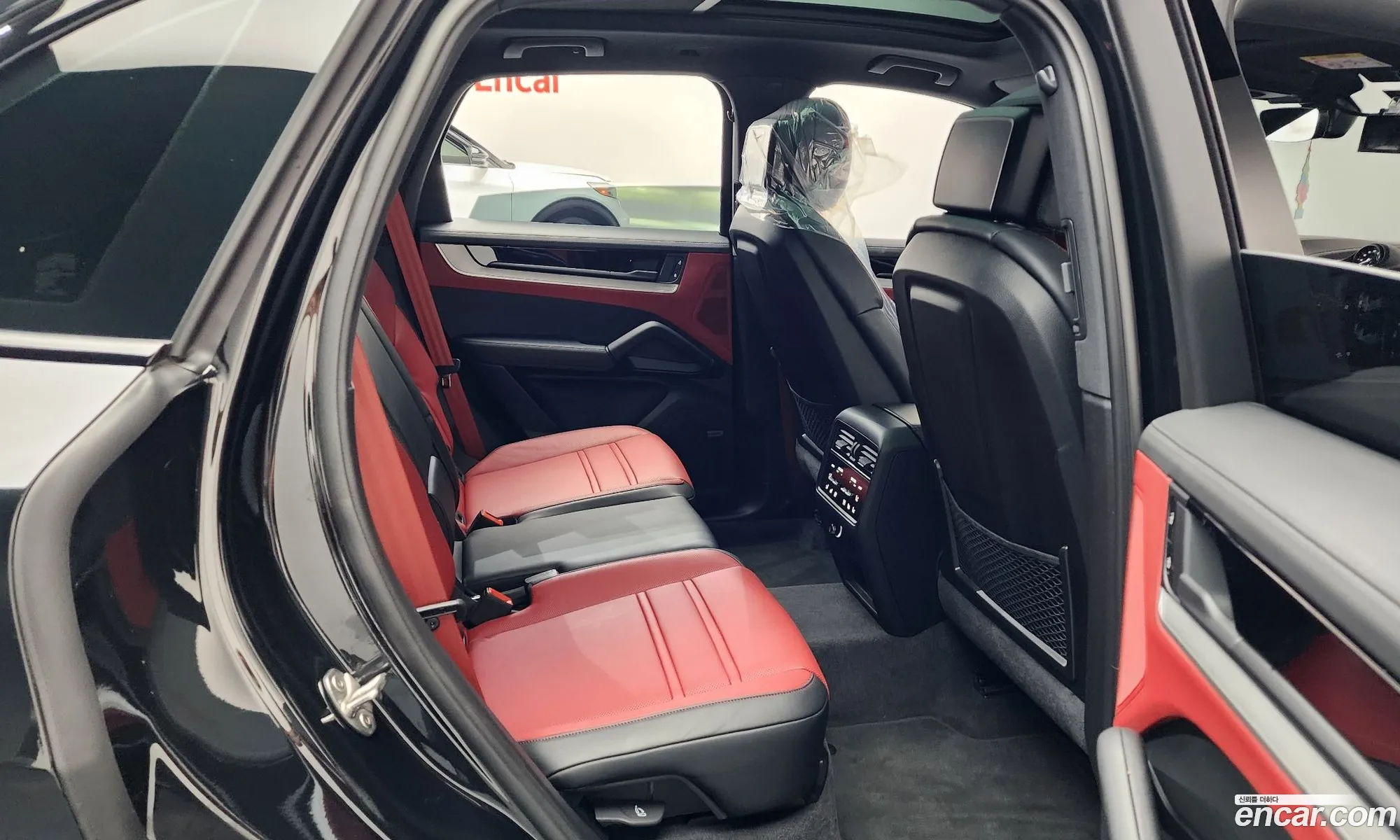 Porsche Cayenne 2024 WP1AA29YXSDA02094 — 28