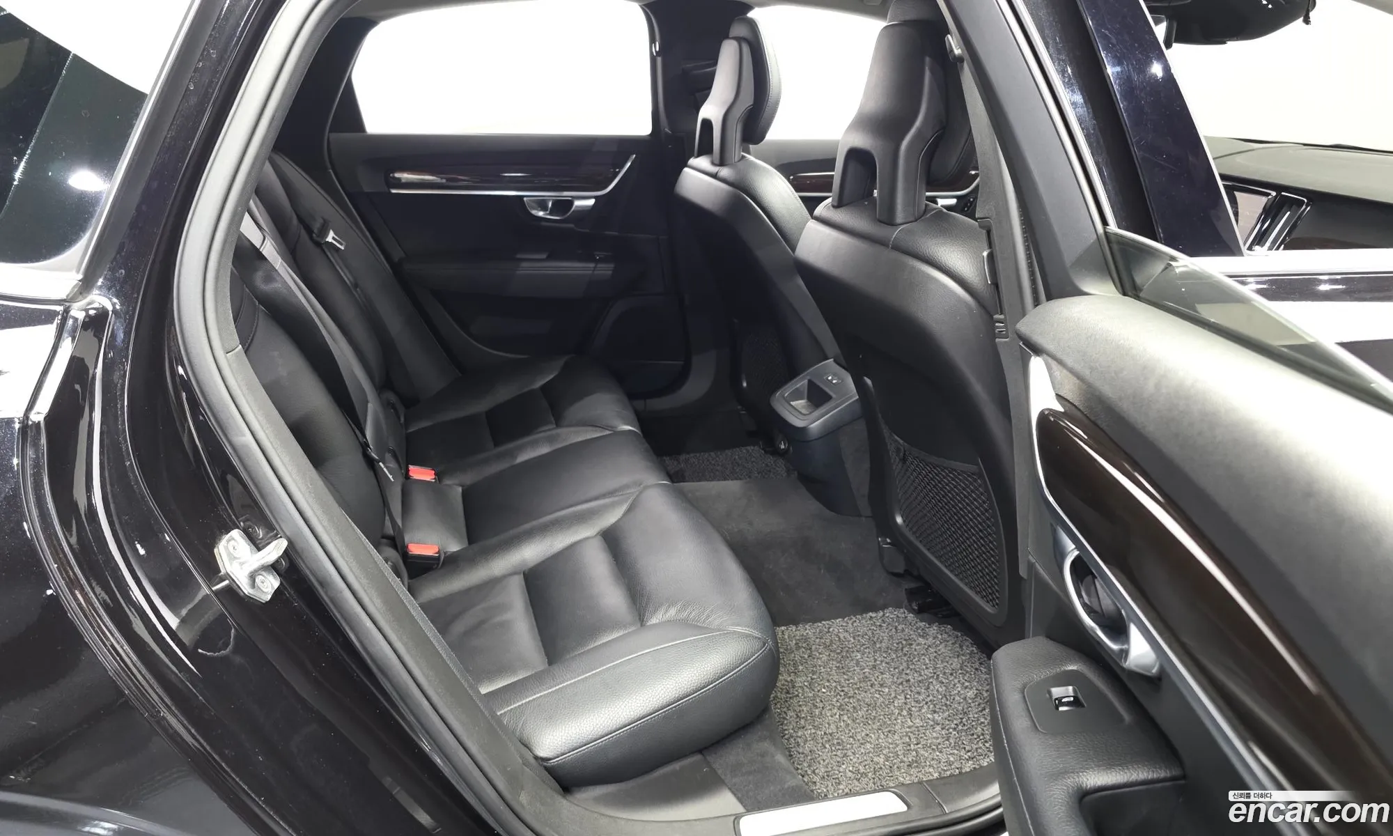Volvo S90 2017 YV1PS102DH1011212 — 2